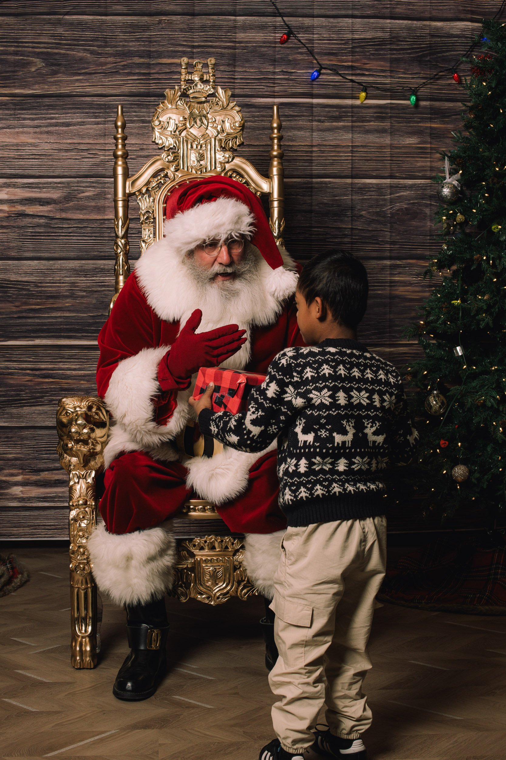Santa2024-57.jpg