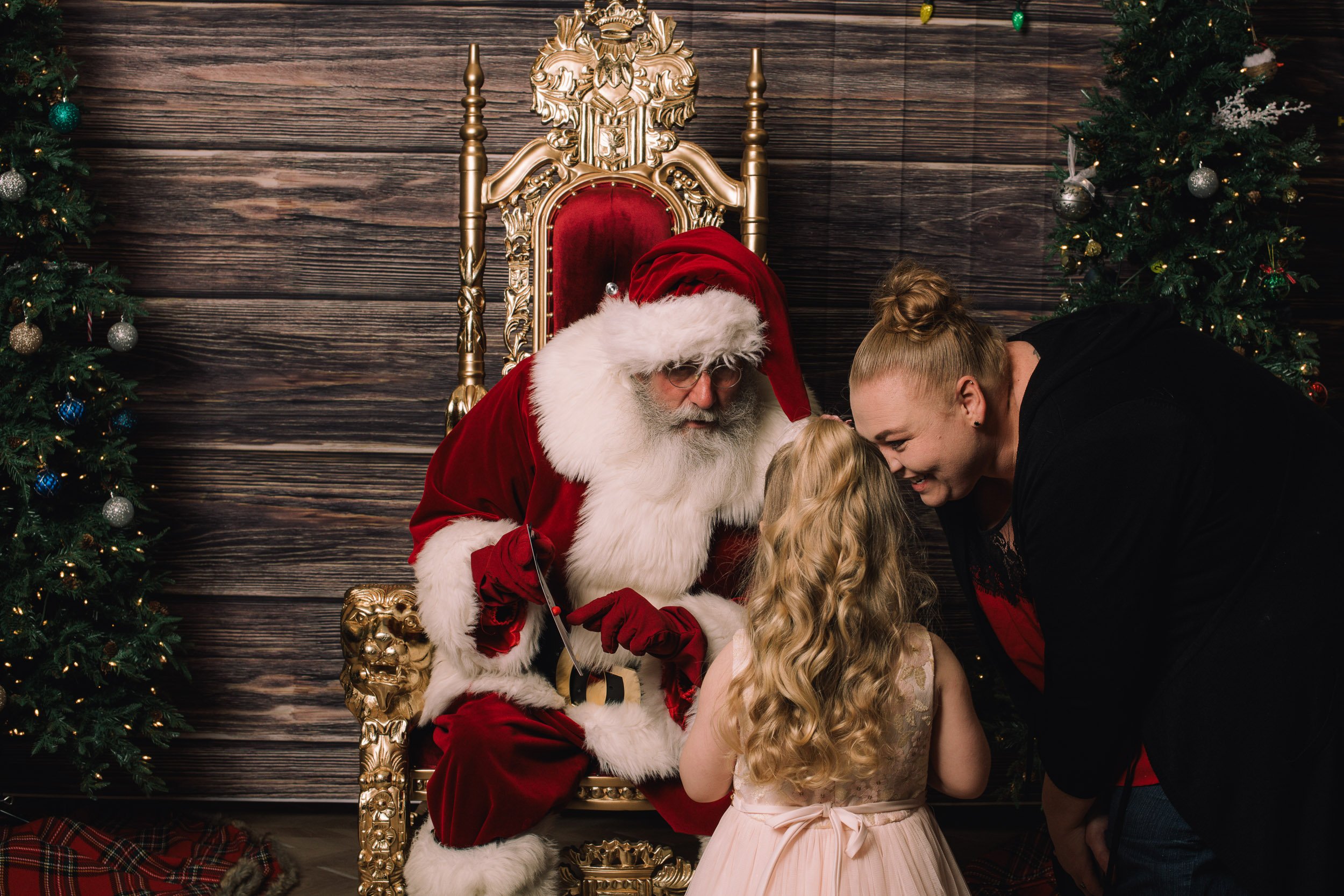 Santa2024-71.jpg