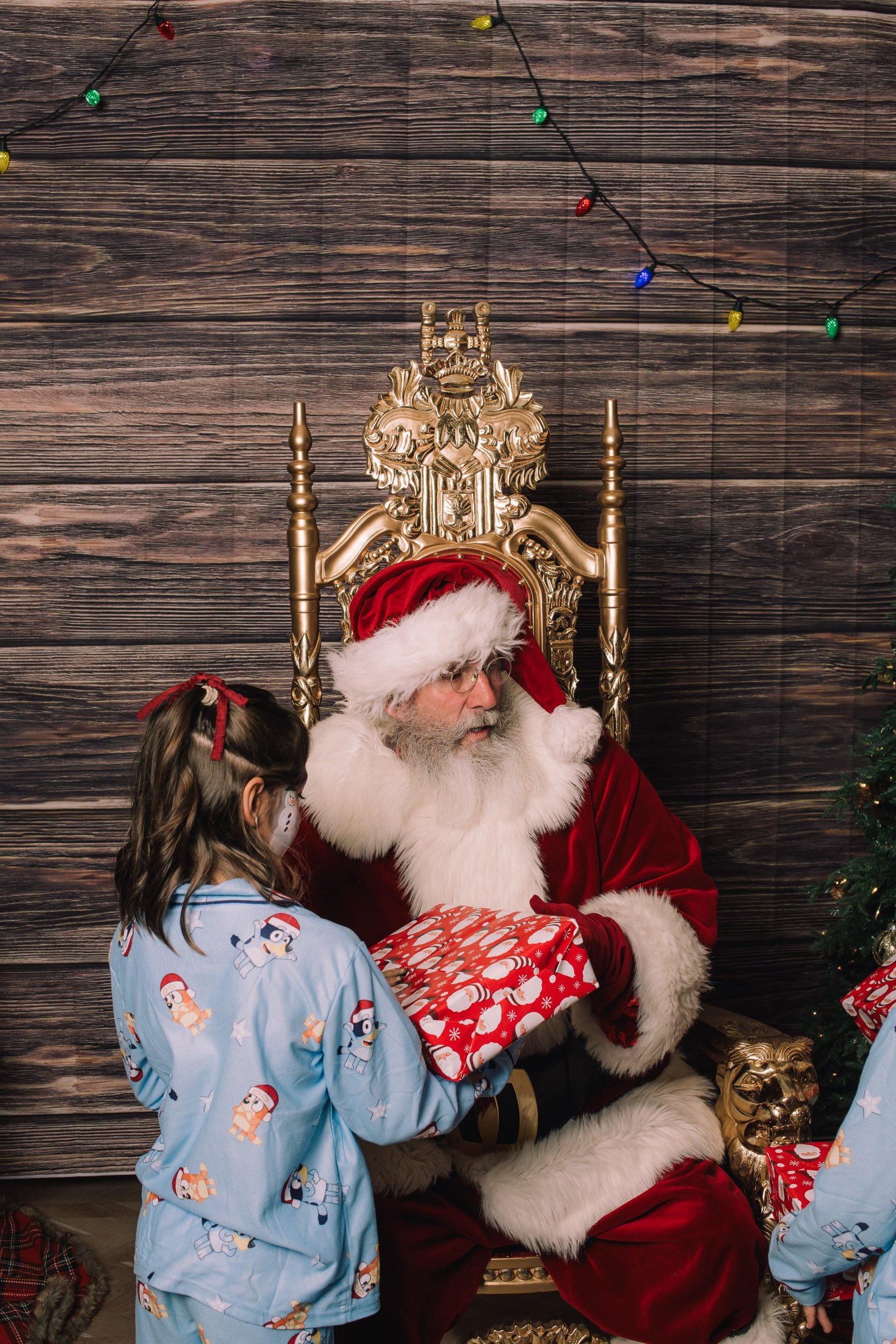 Santa2024-95.jpg