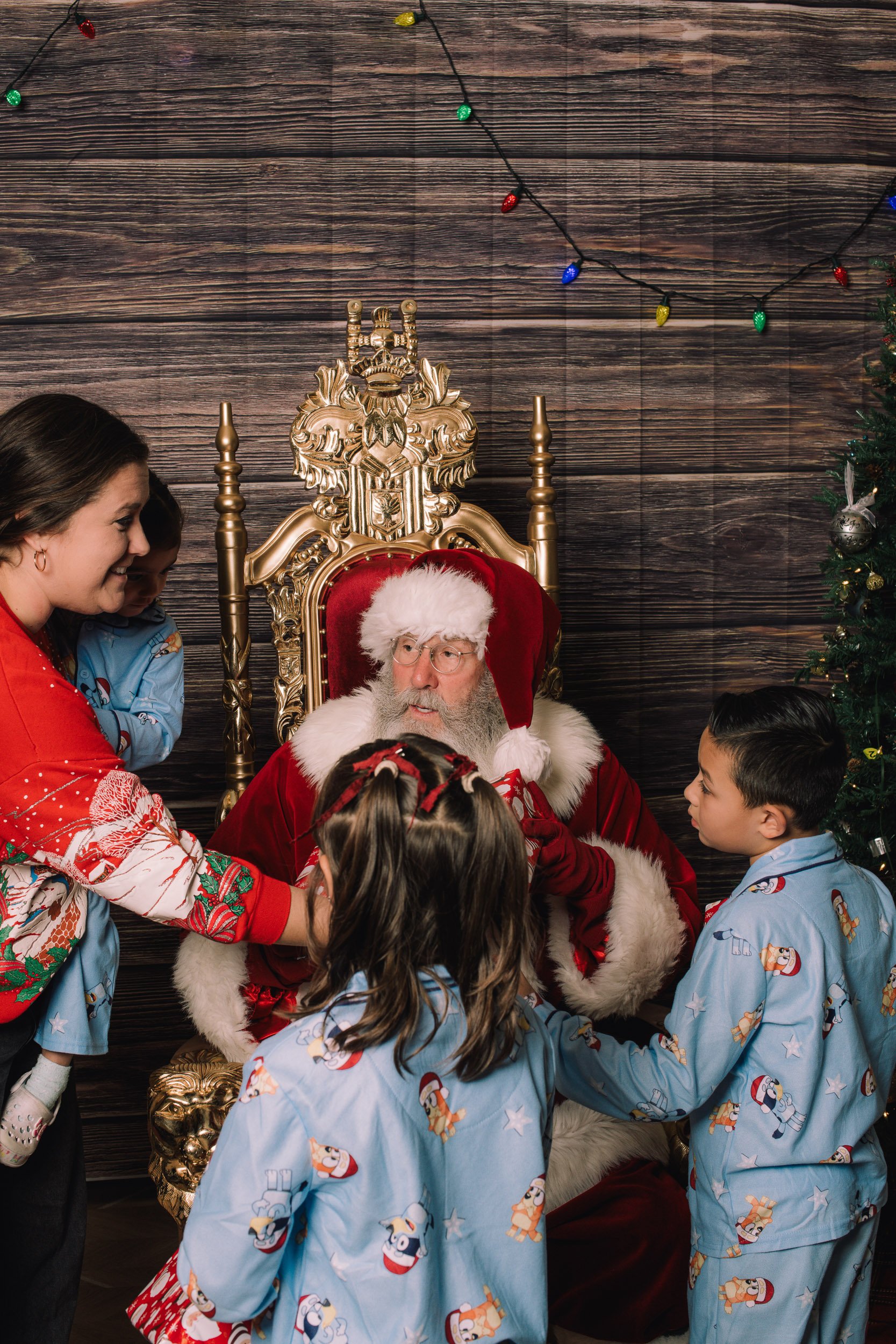 Santa2024-97.jpg