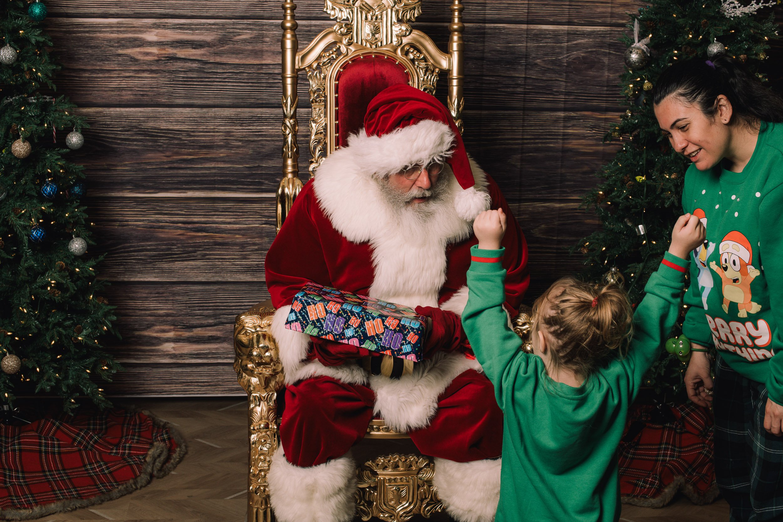 Santa2024-176.jpg