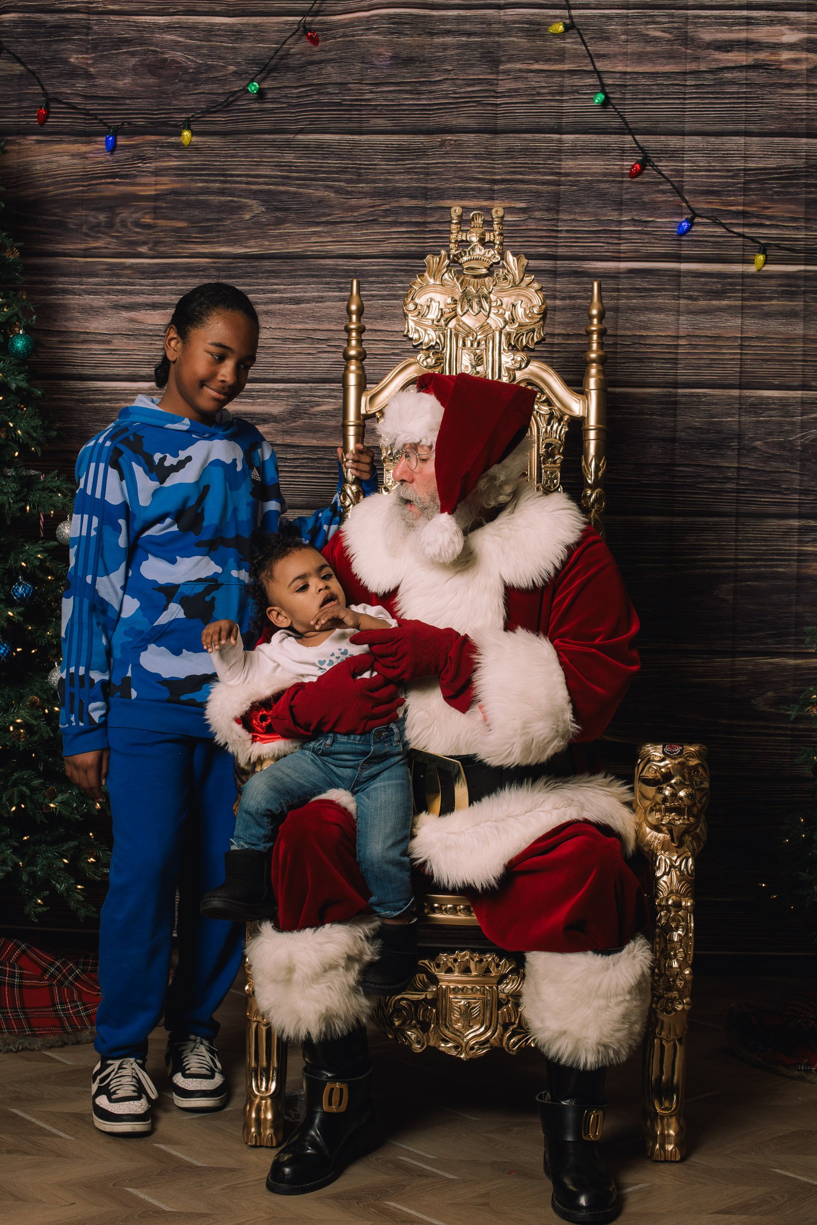 Santa2024-256.jpg
