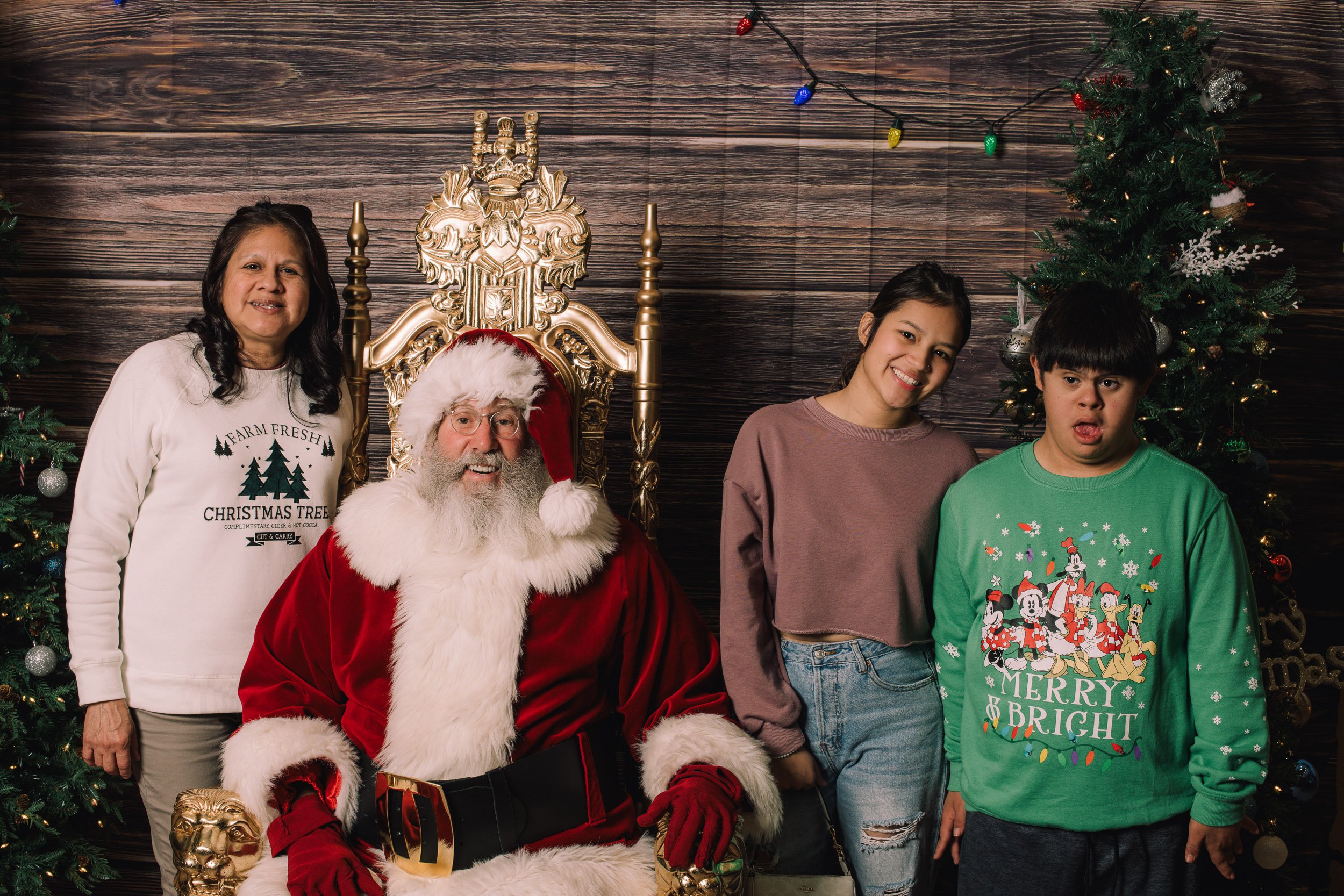 Santa2024-280.jpg