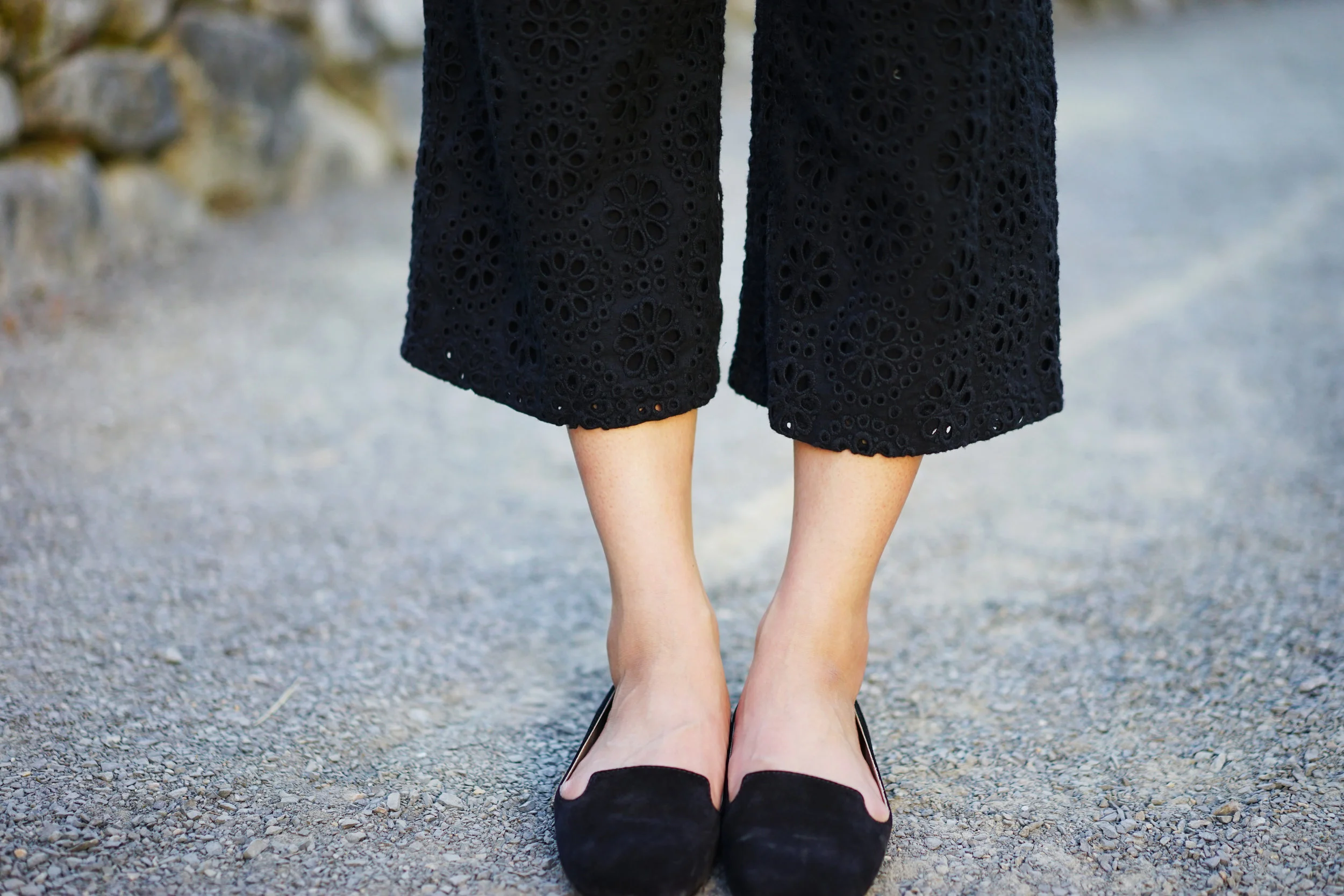 PC: Laura Claypool Photography || Outfit Details: Lace Cropped Shirt (American Eagle), Black Lace Gaucho Pants (Abercrombie), Black flats (Max Mara), Neck Tie/Scarf