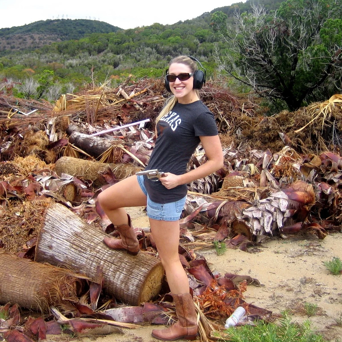 #7 Learn how to shoot a gun