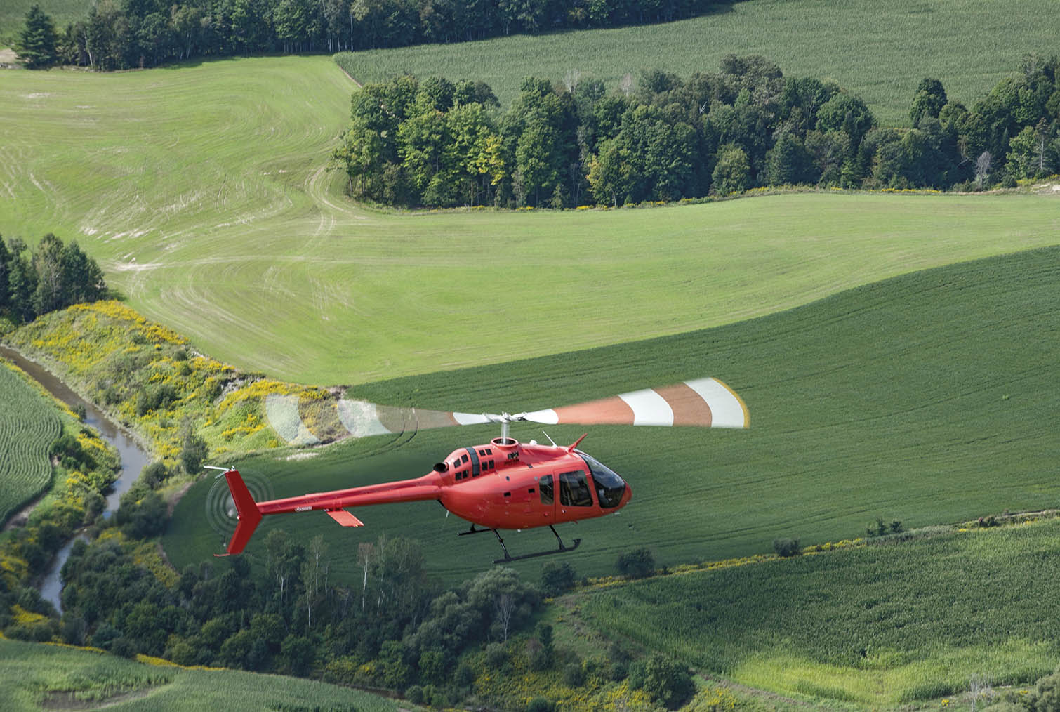 Bell Helicopters - Bell 505 JRX in flight_HR2.jpg