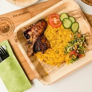 Eet smakelijk at @biemskitchen! ⠀⠀⠀⠀⠀⠀⠀⠀⠀
.⠀⠀⠀⠀⠀⠀⠀⠀⠀
.⠀⠀⠀⠀⠀⠀⠀⠀⠀
.⠀⠀⠀⠀⠀⠀⠀⠀⠀
.⠀⠀⠀⠀⠀⠀⠀⠀⠀
.⠀⠀⠀⠀⠀⠀⠀⠀⠀
#surinamsekitchen #biemskitchen #surinamesefood #lekkereten #market33 #supportyourlocals #supportlocal  #zuidasamsterdam #amsterdamzuid #amsterdamzuidas #zuidas #zuidastoday #foodamsterdam #foodstagram #foodphotography #instagood #amsterdamfoodie #amsterdamfood #amsterdamfoodguide #mealsonthego #waaramsterdameet #fastcasualrestaurant