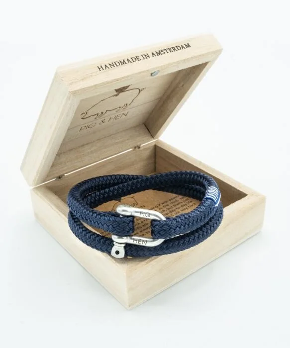 PIG & HEN SALTYSTEVE_NAVY_SILVER Box.jpg