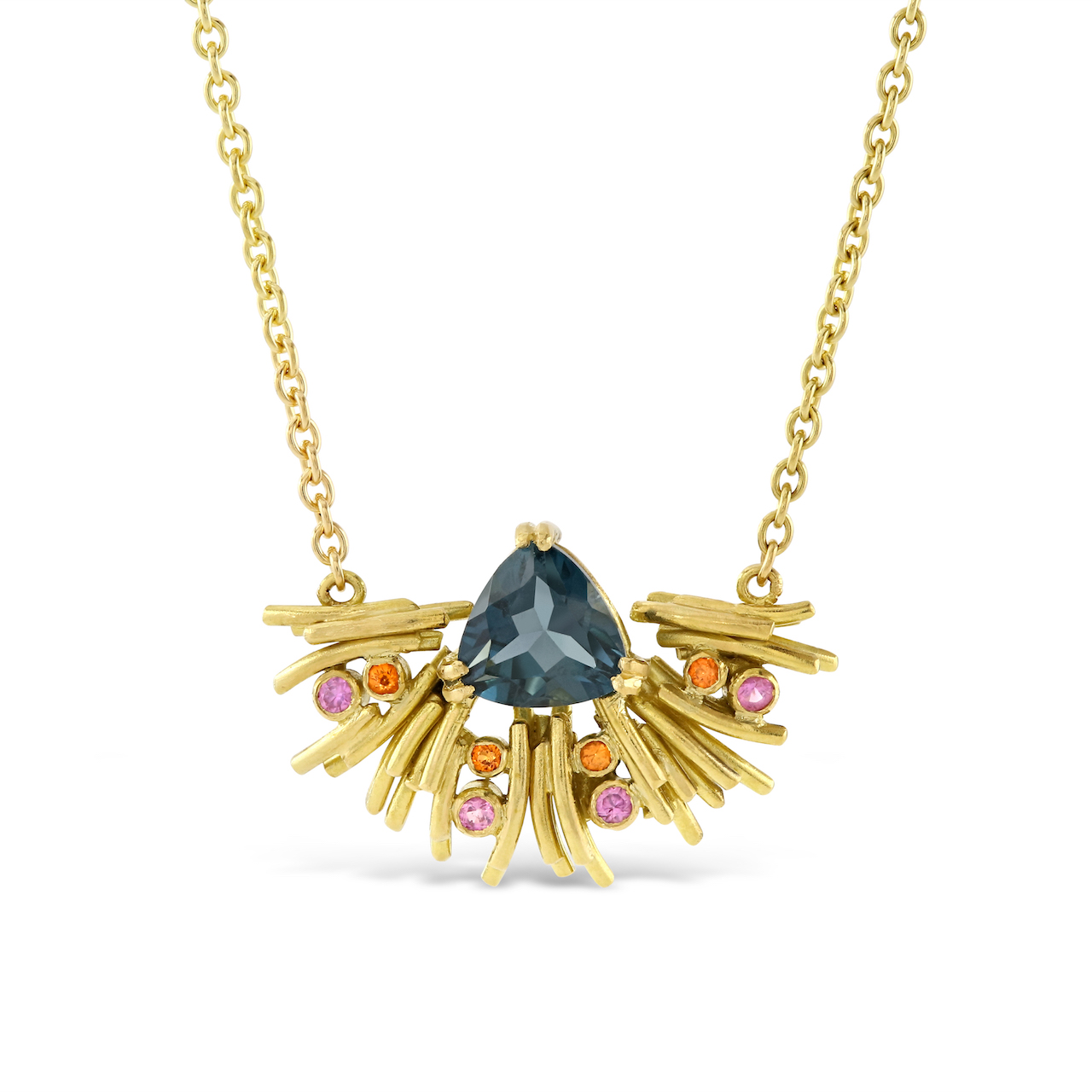 18ct sapphire pendant