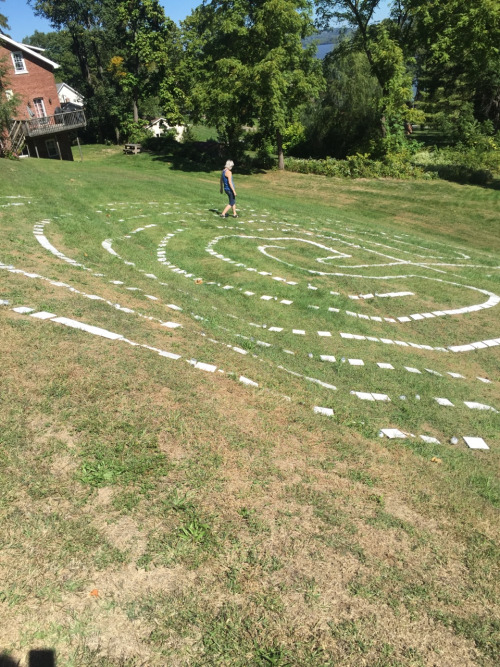 Kate Harding, Labyrinth on the Hudson for Glenlily (Something old, Something new, Something borrowed, Something blue) , 2015. Mixed media and terrain, dimensions variable