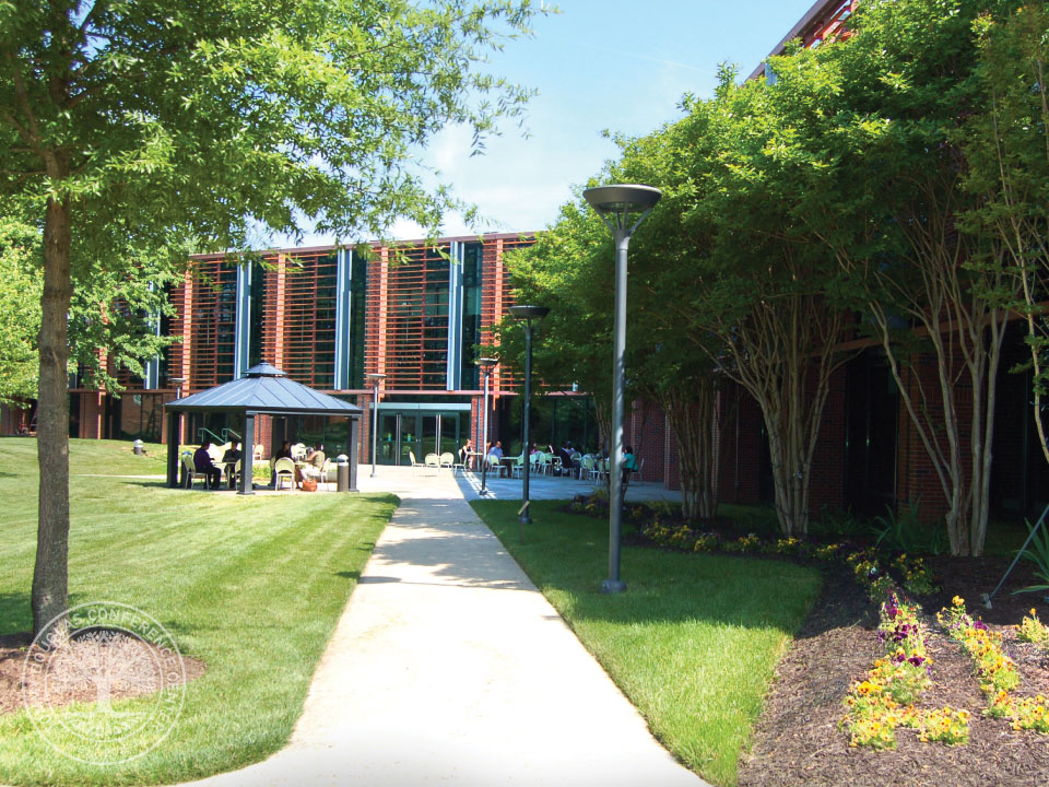campus.6.jpg