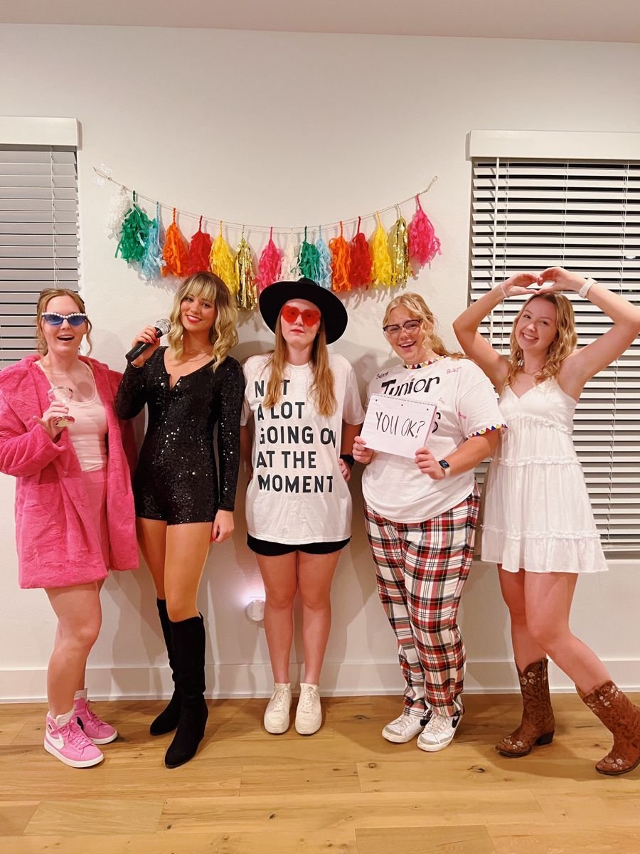 15 Halloween Costume Ideas Inspired by Taylor Swift