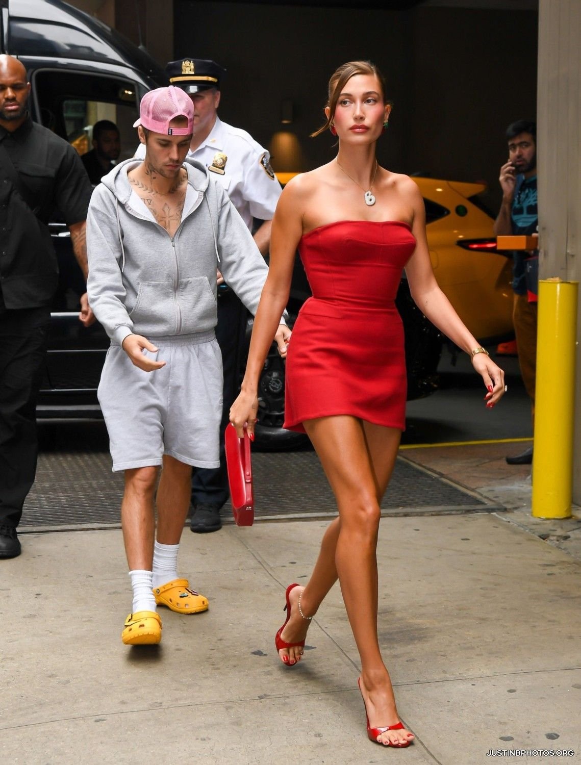 August 28th_ Justin Bieber & Hailey Bieber arriving at Krispy Kreme in Times Square, New York.jpeg