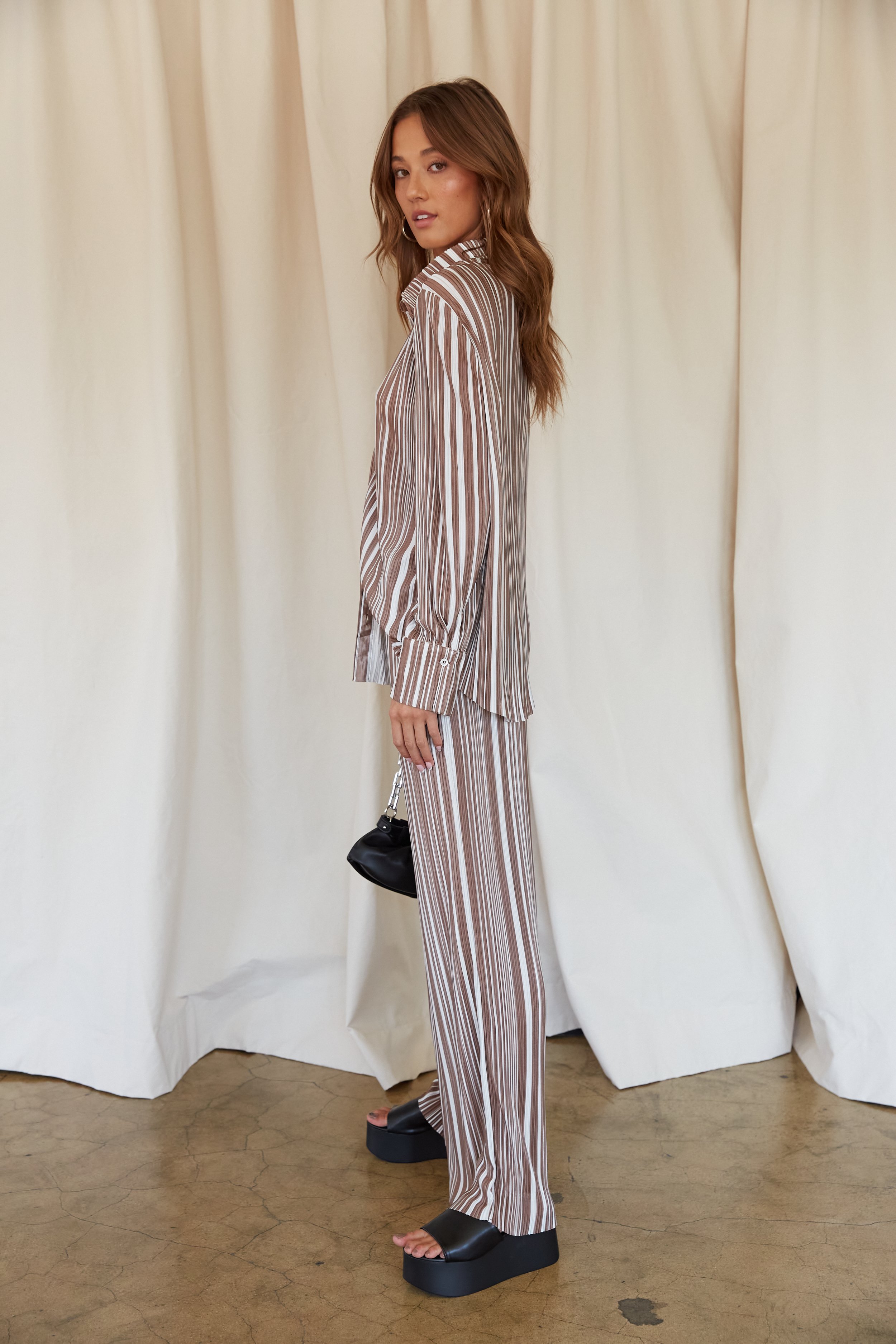 amber-plisse-striped-matching-loungewear-set-plisse-button-up-top-plisse-wide-leg-pants-021.jpg