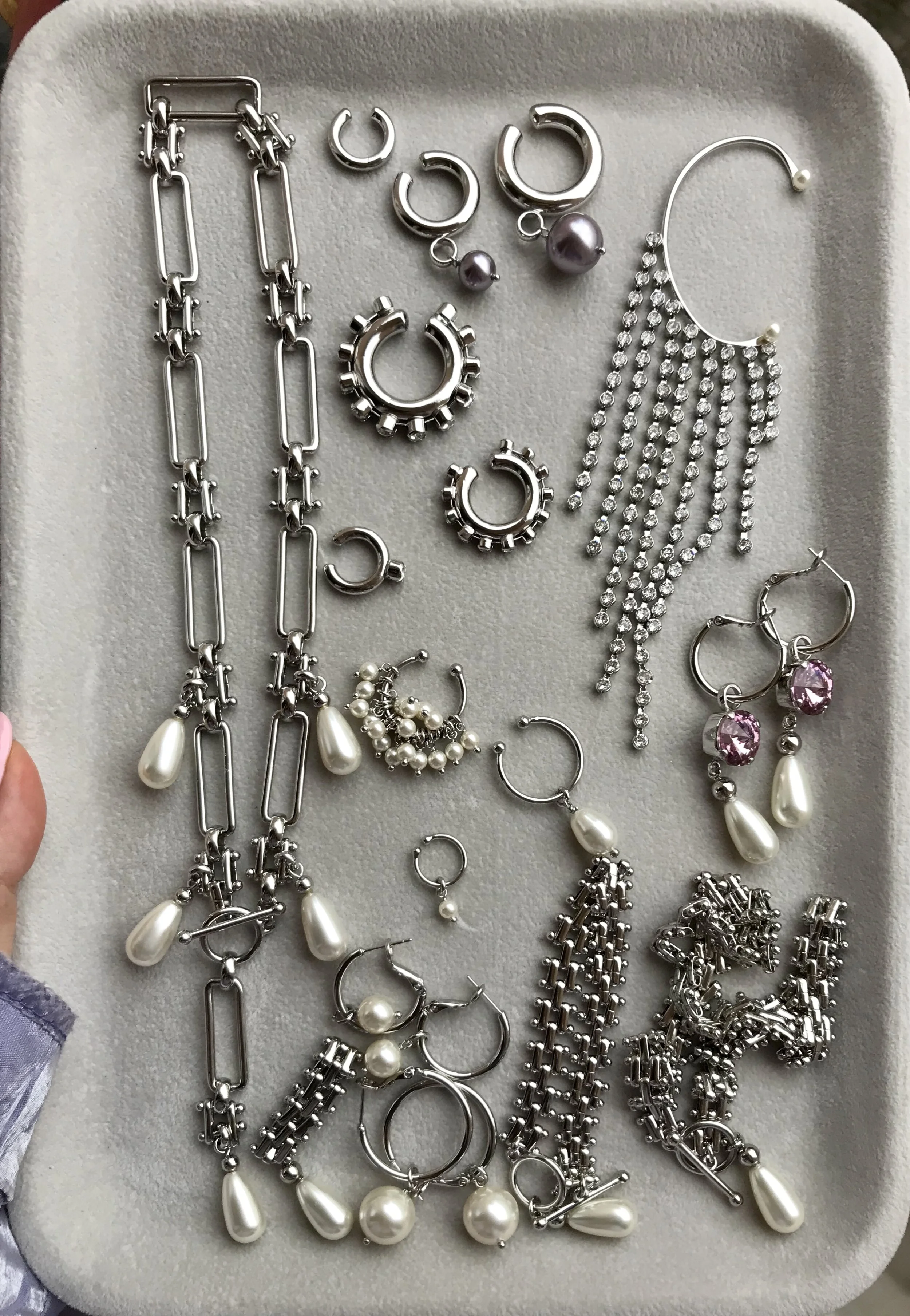 C6B10118-2659-4B4D-92A3-EC3DD5E8616C