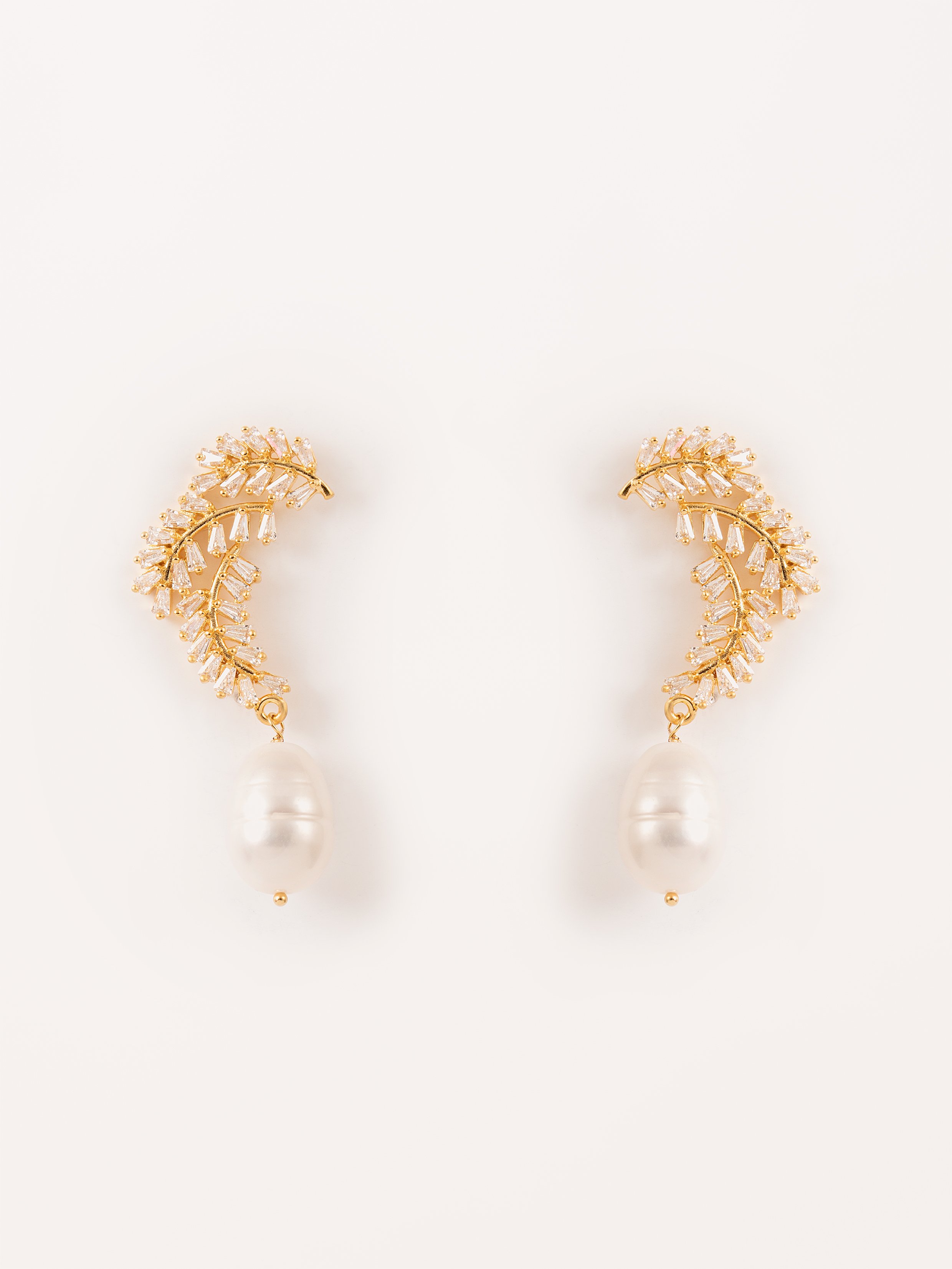 Laurel Empress pendant pearl earrings 