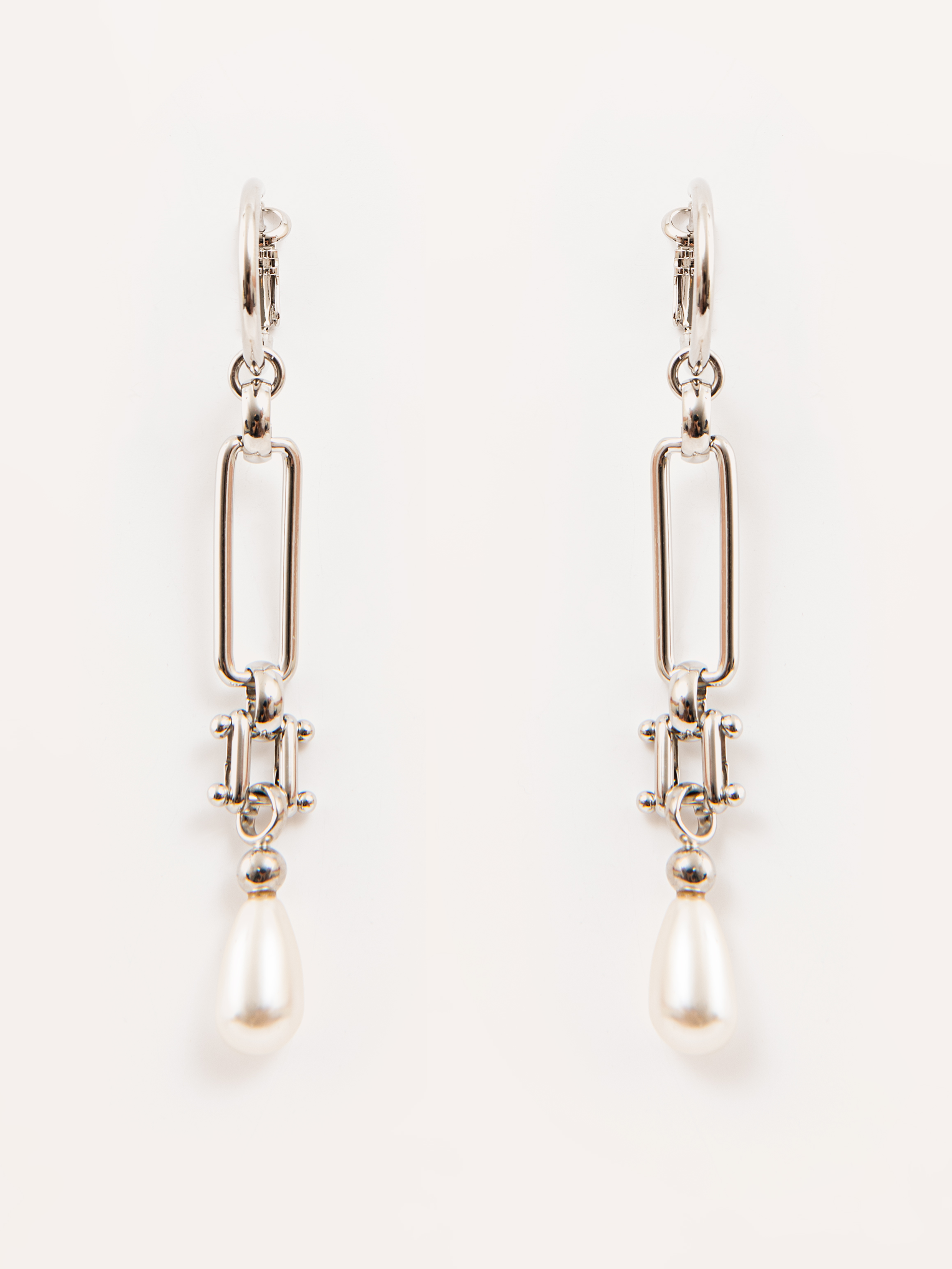 CHABAUX_CHAMPAGNE EARRINGS SILVER 2.png