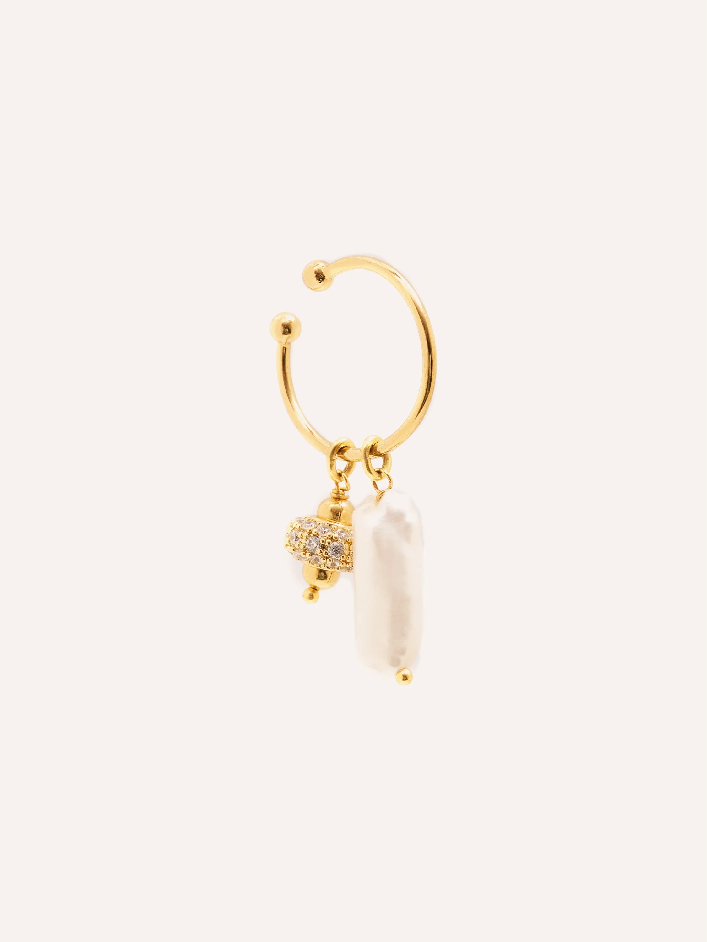 Golden Pearl Glow Fake Piercing