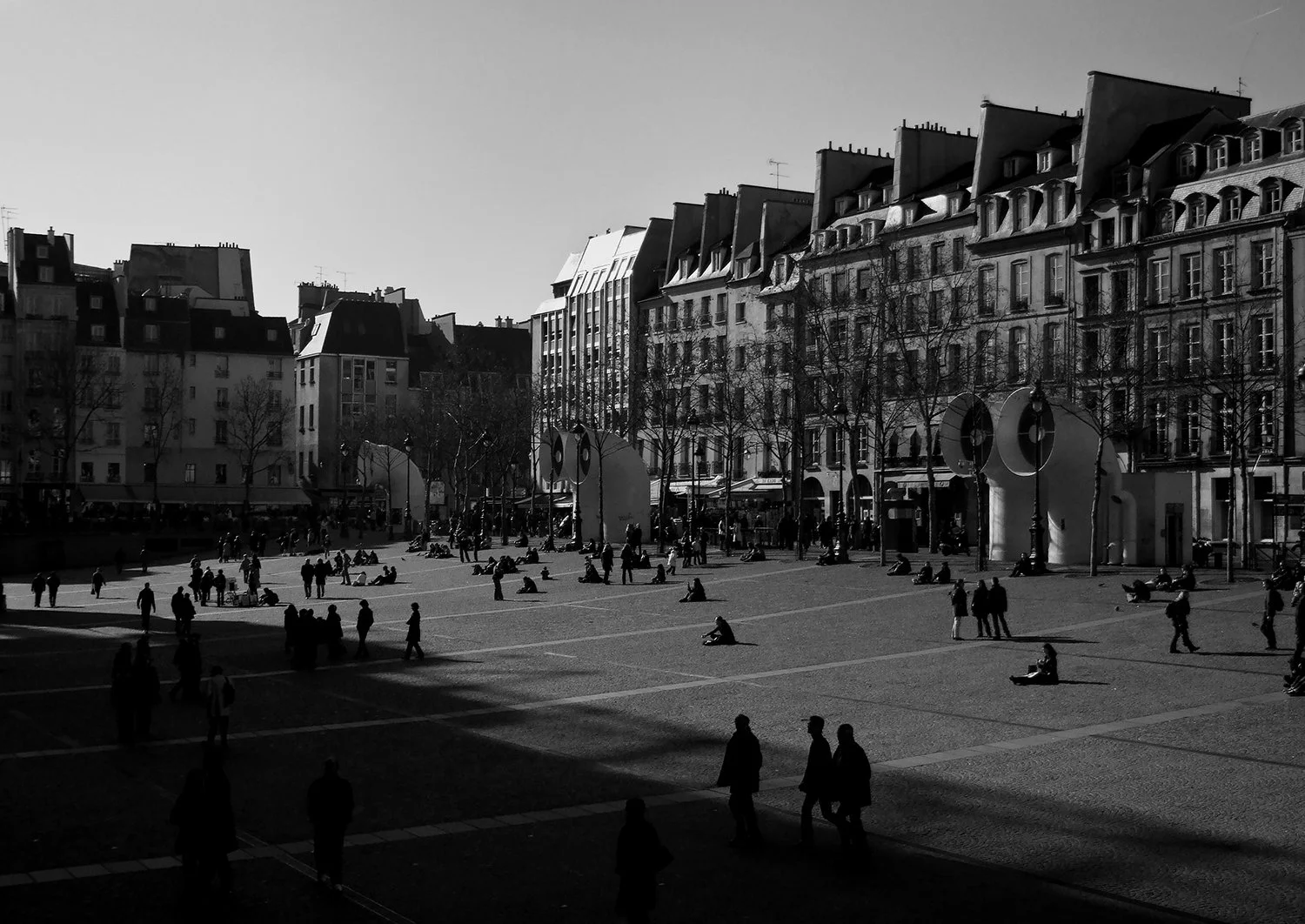 DSCF3041 BW_SOCIAL2.jpg