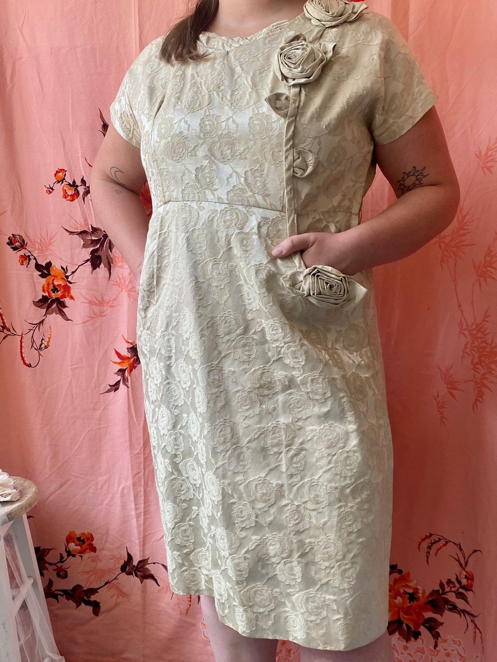 dress sketches for fashion designing beginners Vintage Rockabilly Black White Polka-dot plus size dress with sleeves, US20 (EU22) / black/white main image 0