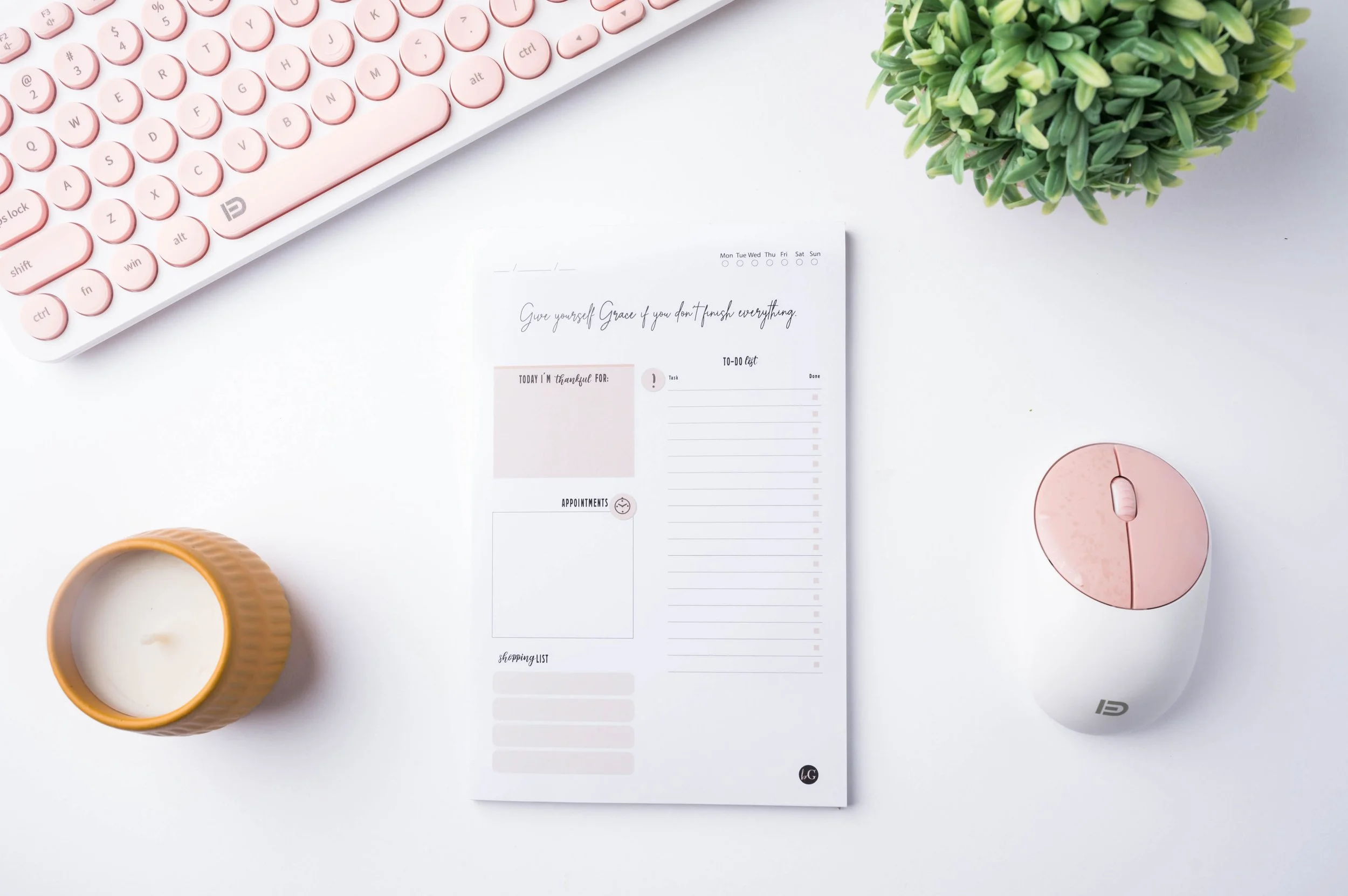 Give Yourself Grace To-Do List Notepad