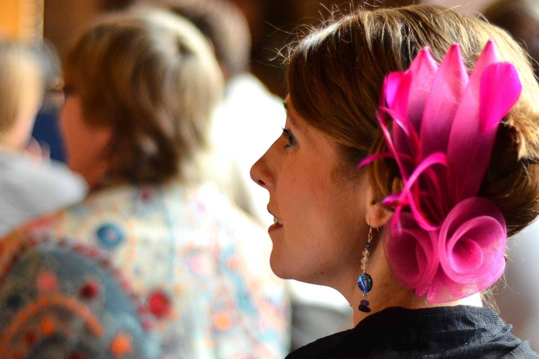  Candid portrait of a pretty wedding guest. 