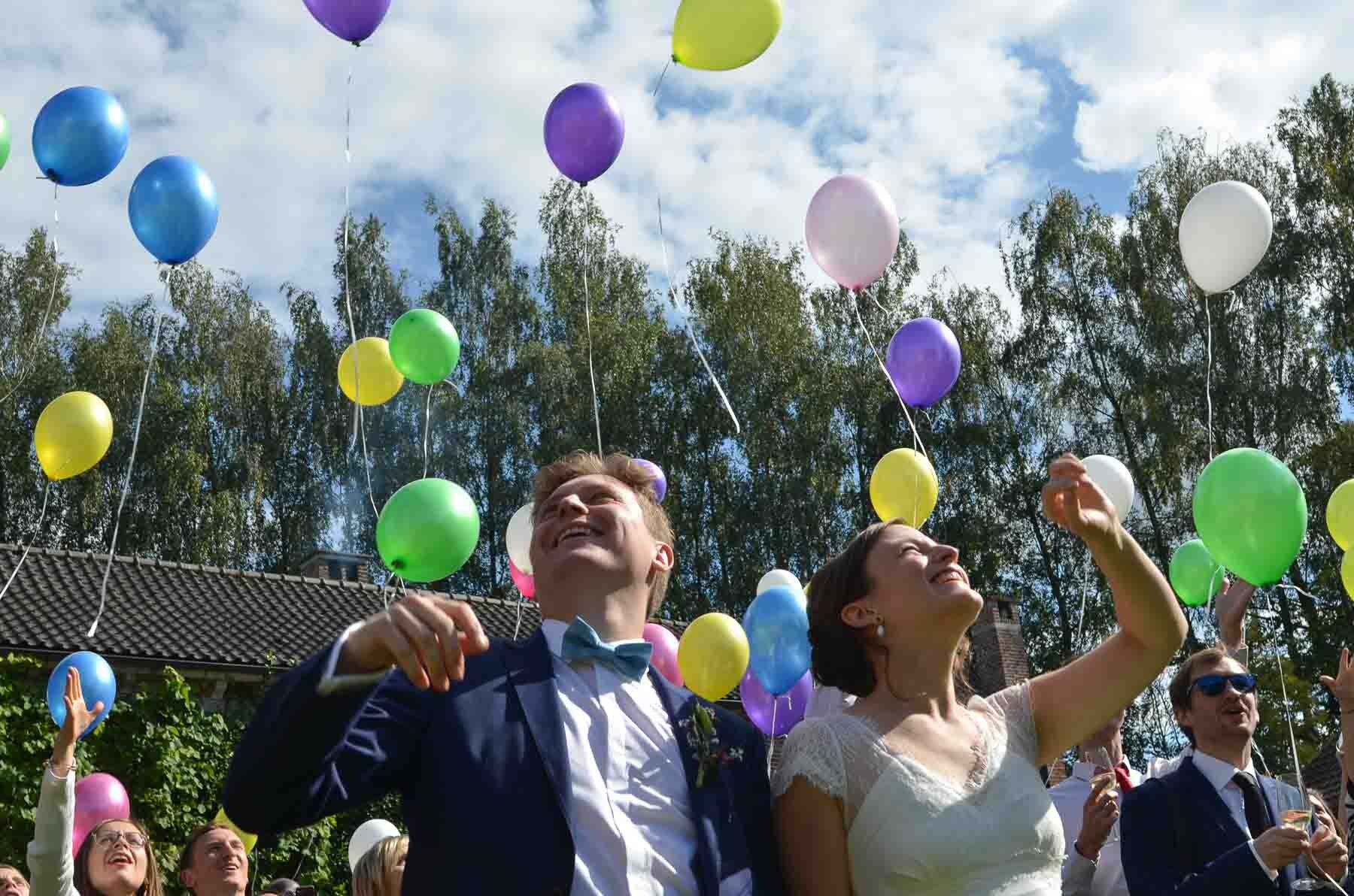  Releasing balloons at the wedding reception 