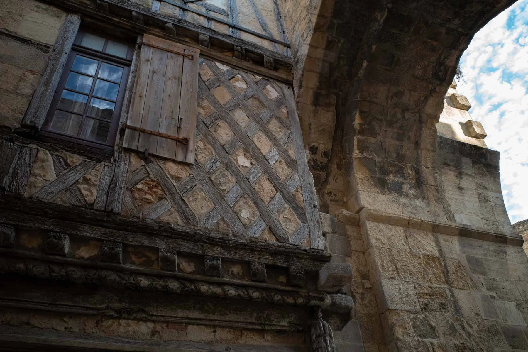  Old stuff in Saint-Émilion 