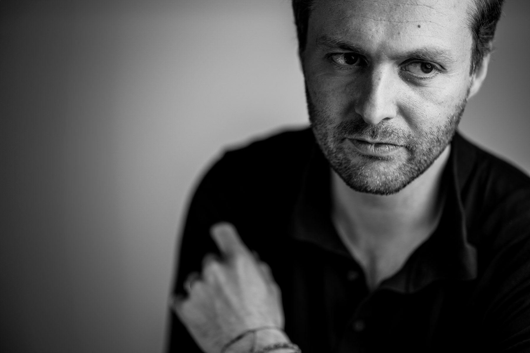 Black and white portrait of an author 