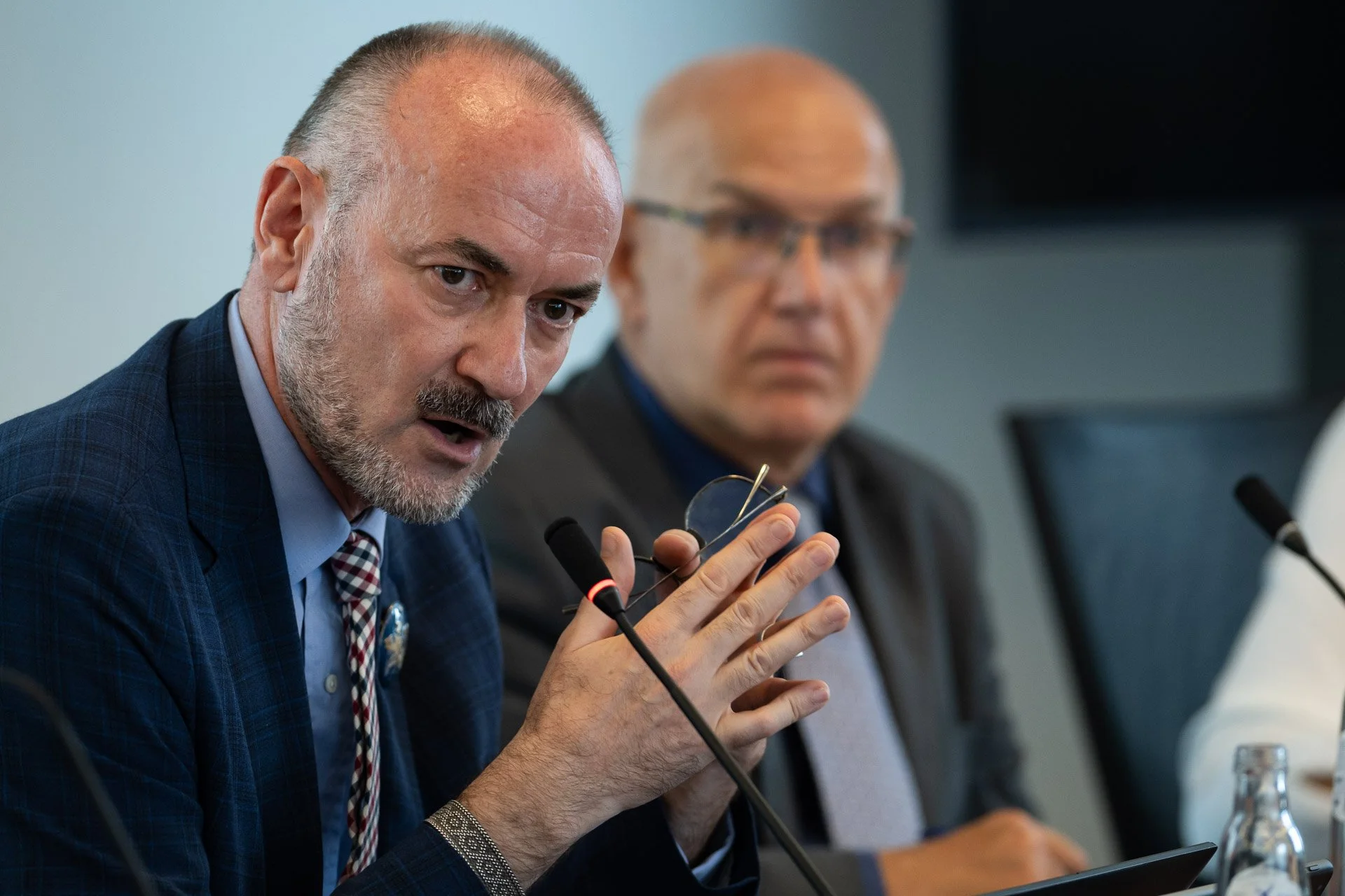  A speaker makes his point during a discussion in the European Parliament. 
