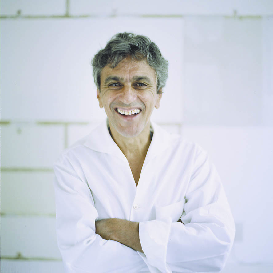 Caetano Veloso, Singer