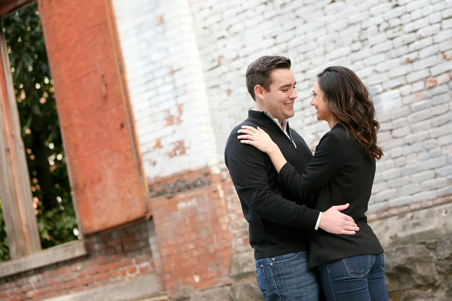 Downtown-Portland-Engagement-Session-01.jpg