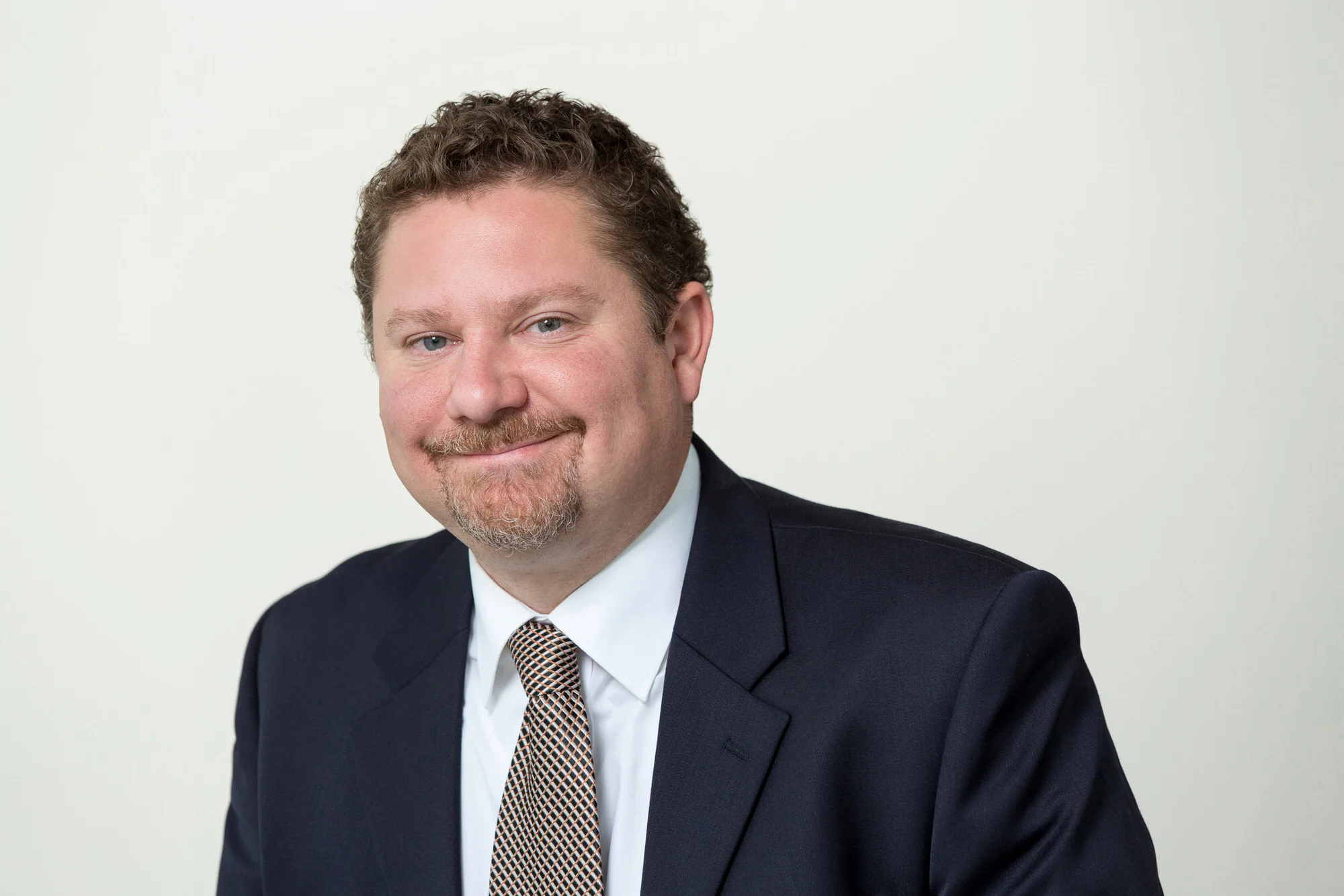 professional-headshot-04.jpg