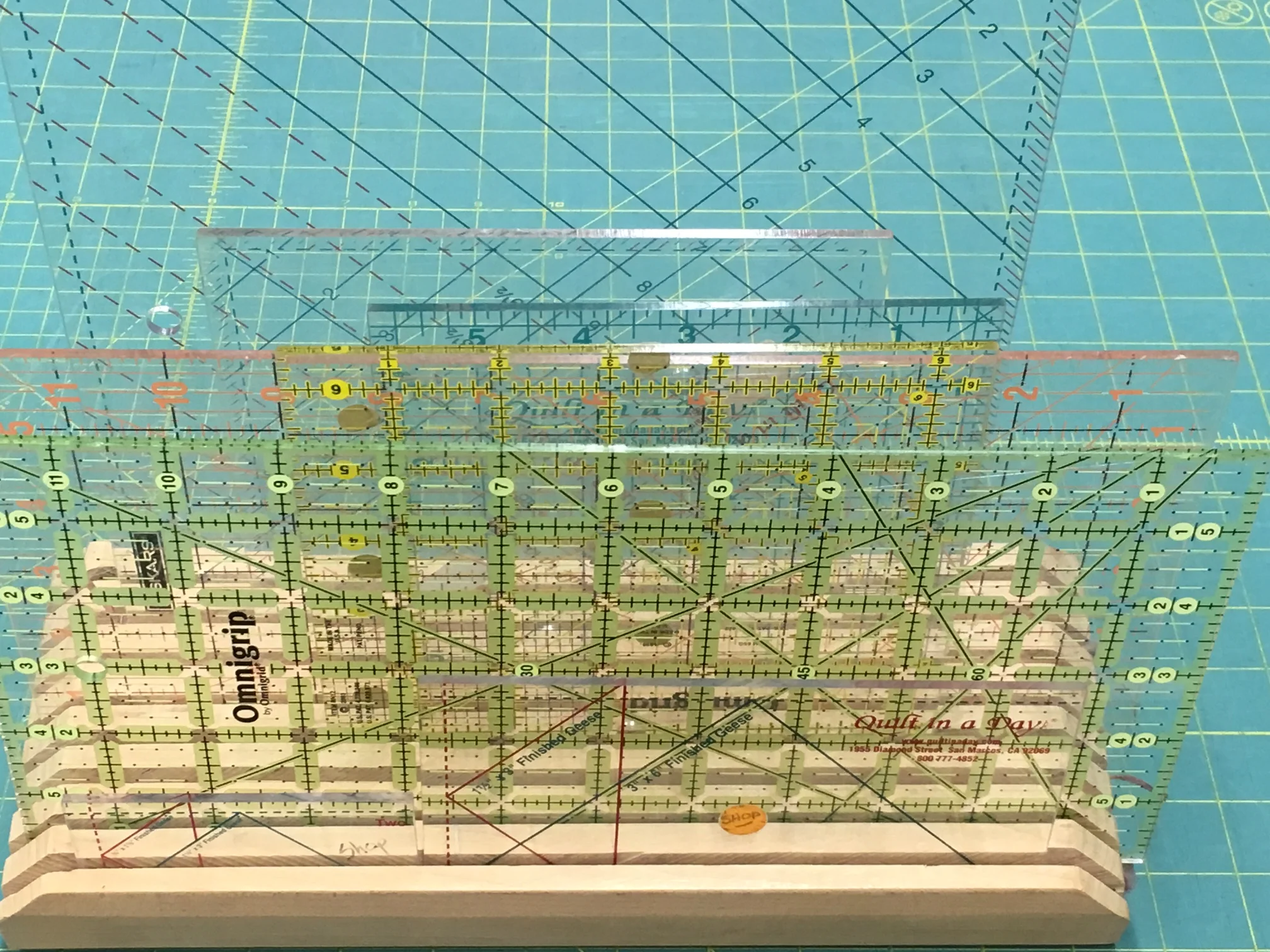 Learn how to use the rulers you already have. Bring a favorite ruler, a rotary cutter and a NEW blade! January 20, 1 pm -2:30 pm