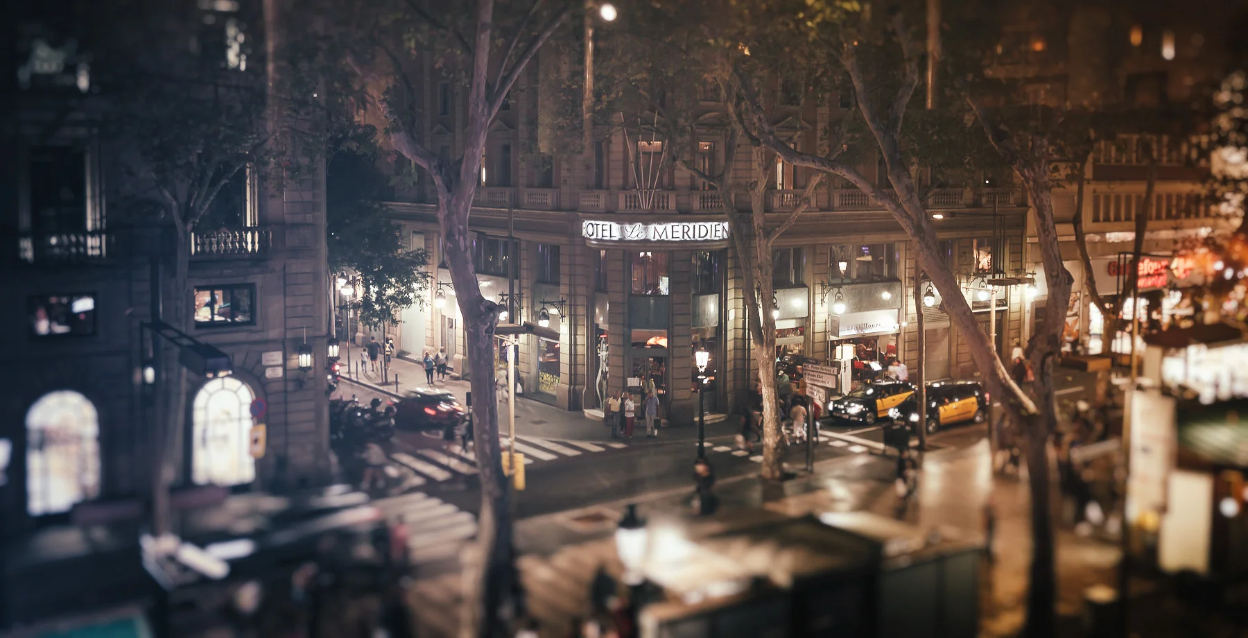 Le Pop Cocktail Bar Barcelona, Spain - Poured Perfection