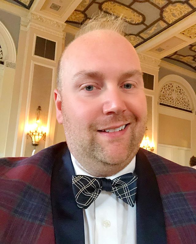 Out on the town to support St. Stephen's College at The Chancellor's Gala. @ualberta #spoiledsplendid #charity #tuxedo #bowtie #fashion #mensfashion #menstyle #style #yeg #ualberta