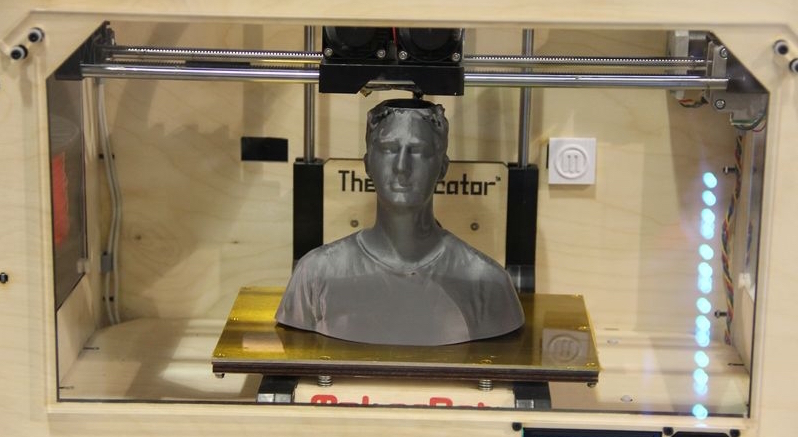 Makerbot Replicator