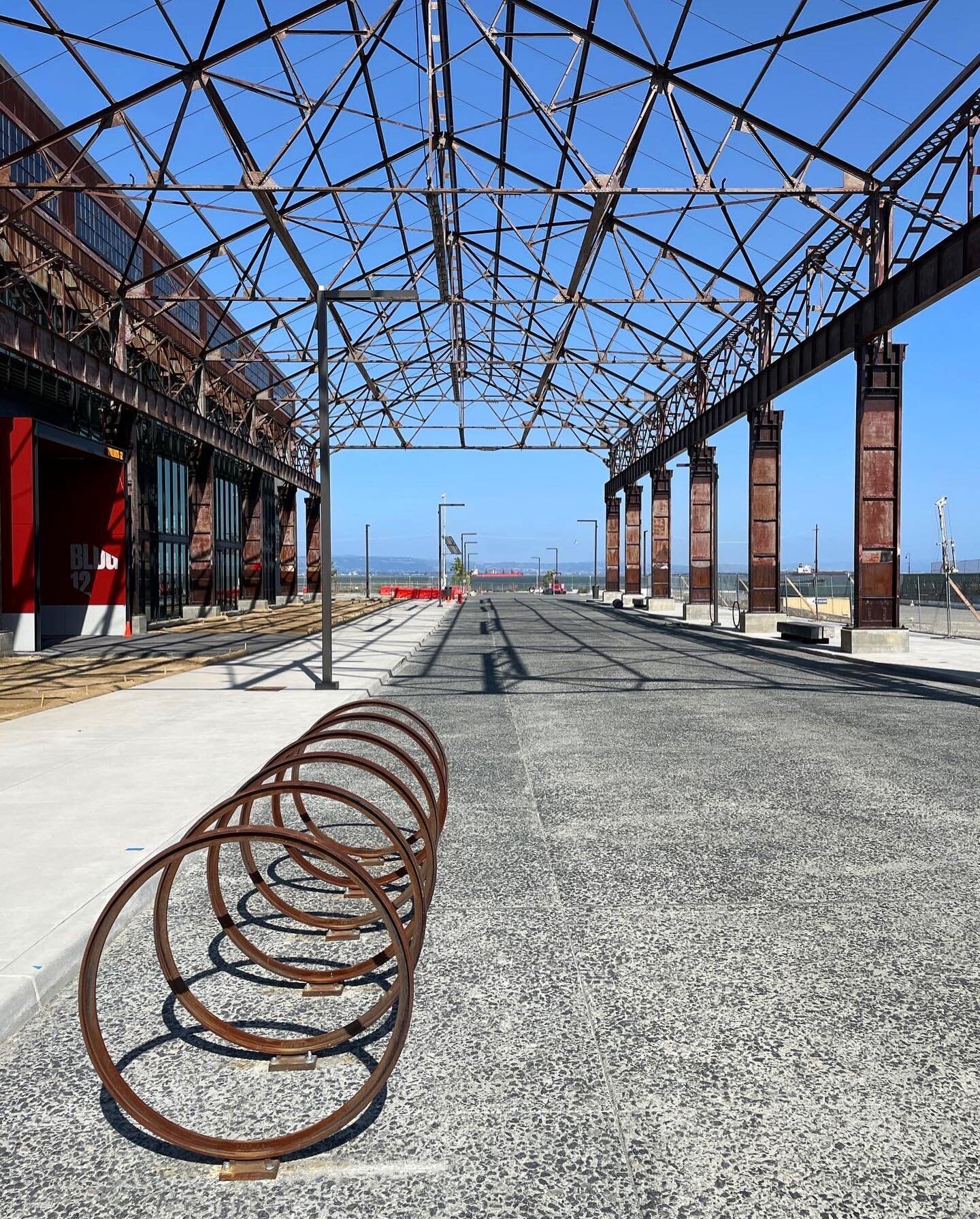 SITELAB hosted a group of students from the engineering school of &ldquo;Les Ponts et Chauss&eacute;es&rdquo; Paris for a workshop in San Francisco. It was an opportunity to discover advancements at Pier 70, as well as Building 12&rsquo;s remodelling