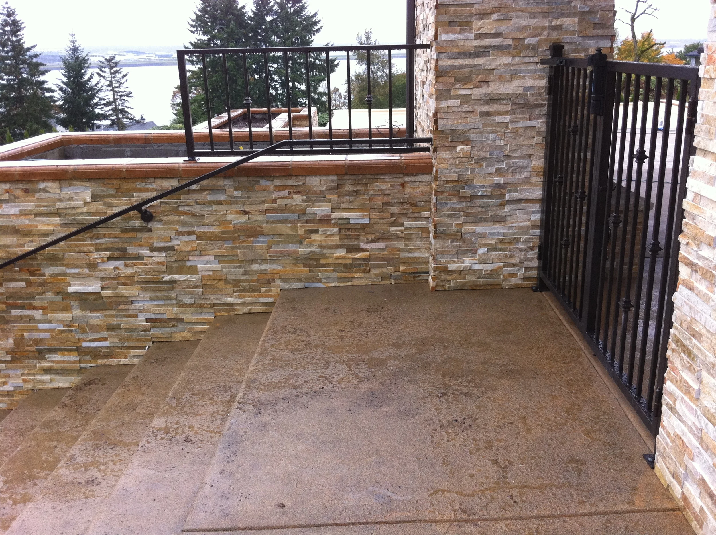 exrailings (347).JPG