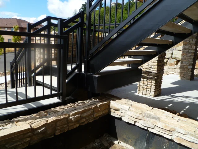 exrailings (399).JPG