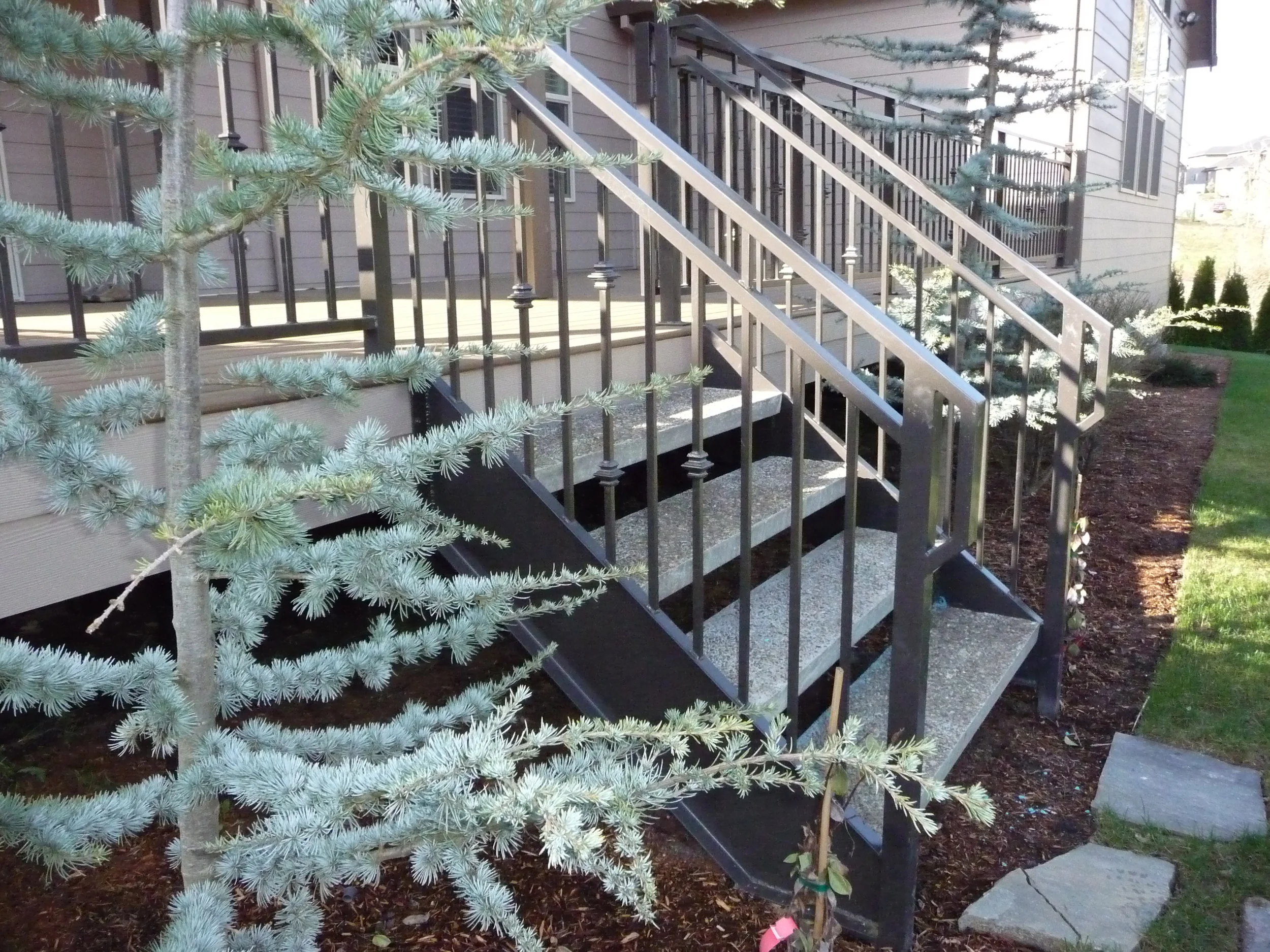 exrailings (437).JPG