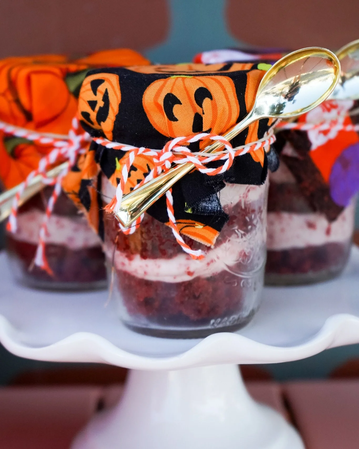 All treats and no tricks! Come by our shop and get something sweet to enjoy! 🎃