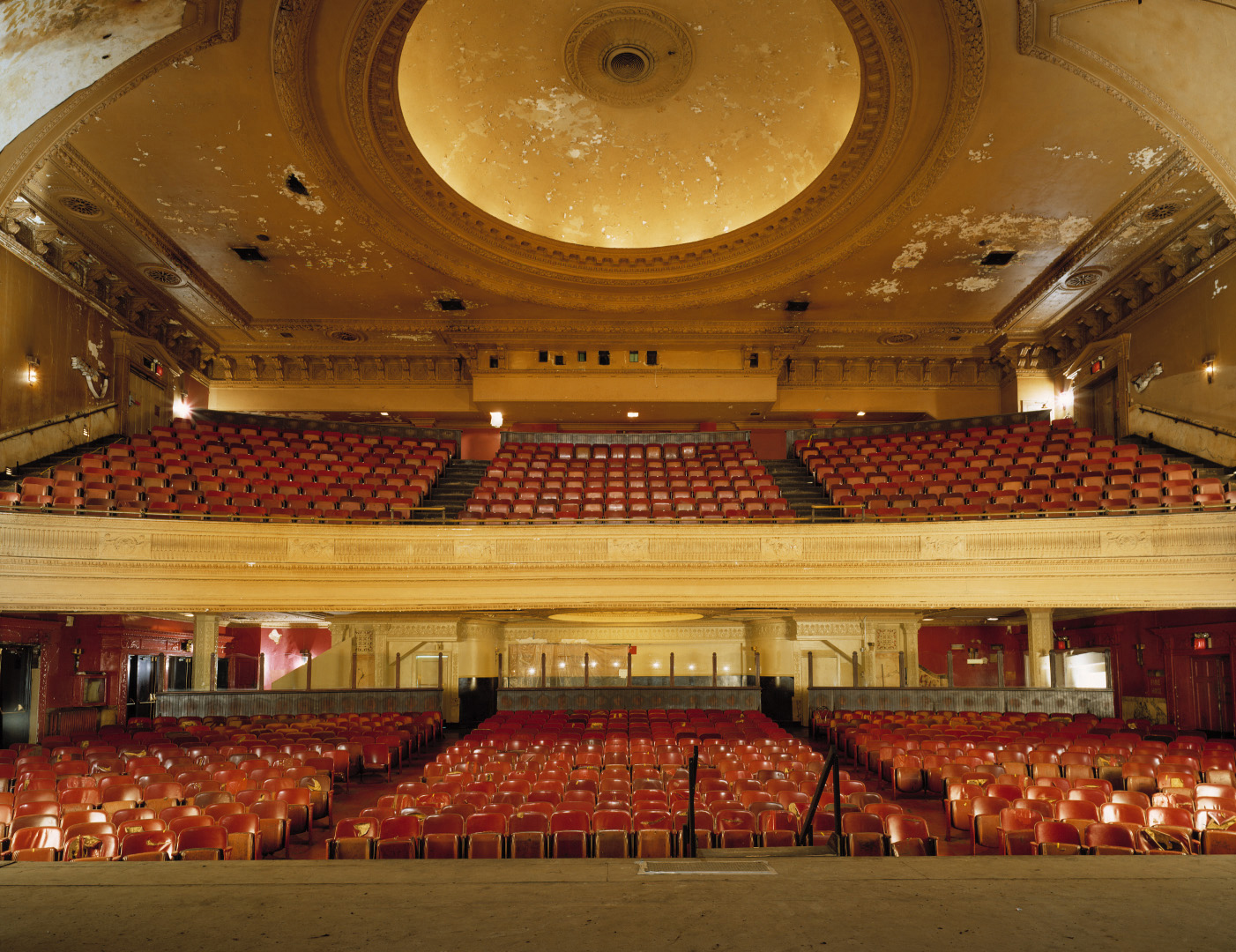 Housefull-Before-AmAirThr.jpg