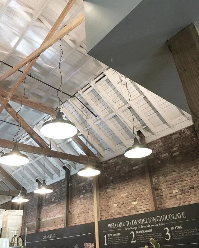 Only 10 more days until I start living that #nomadictravel life. I've been hitting up a few spots in #sanfrancisco before I leave. Yesterday I had the chocolate chip cookie from @dandelionchocolate. This place knows how to please a chocolate lover!
?