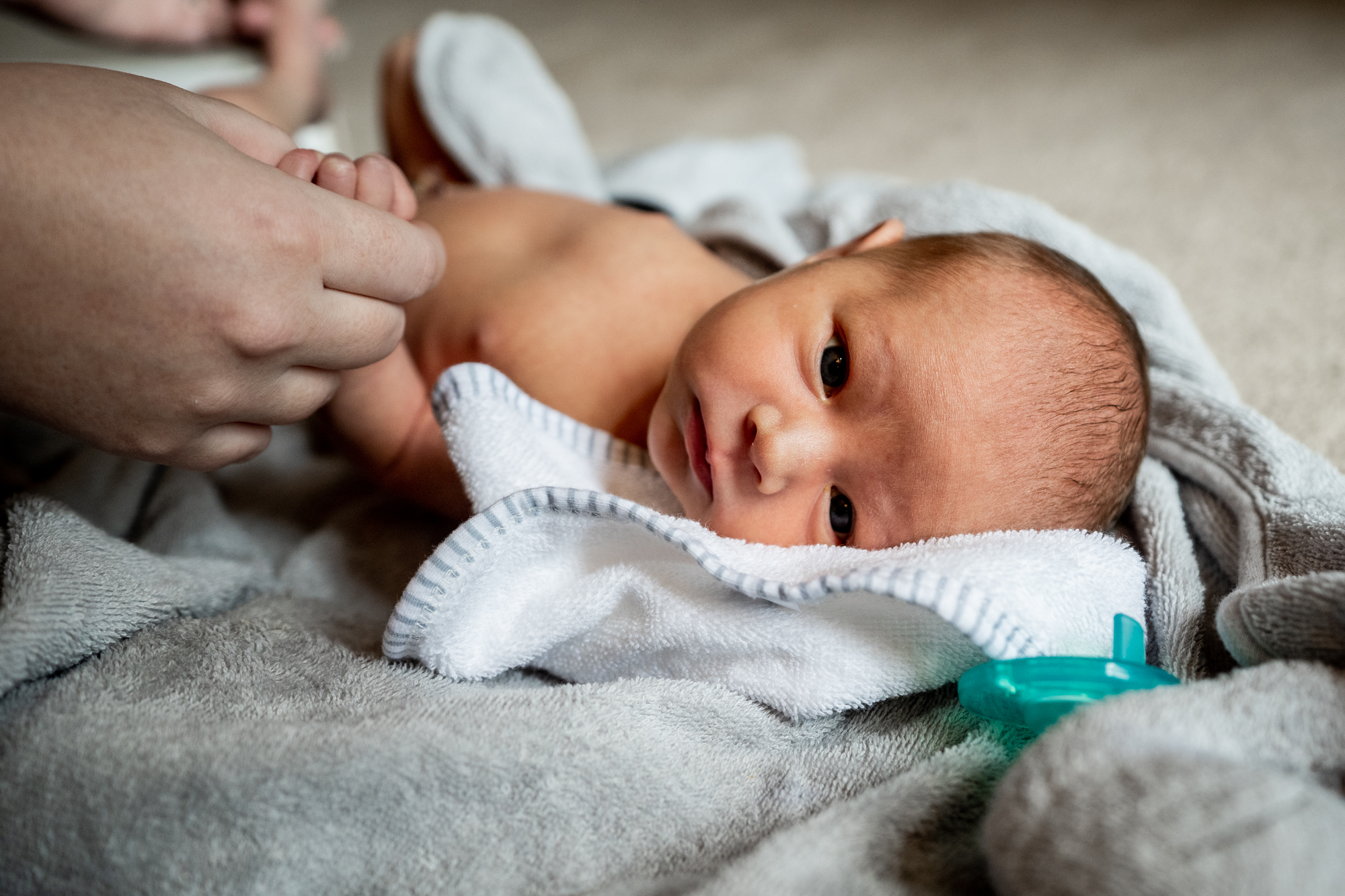 Newborn at home-25.jpg