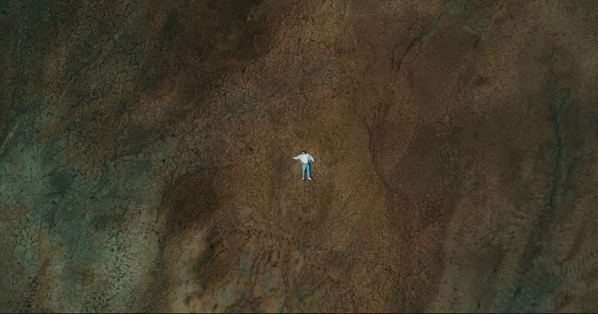 still_plane2.png