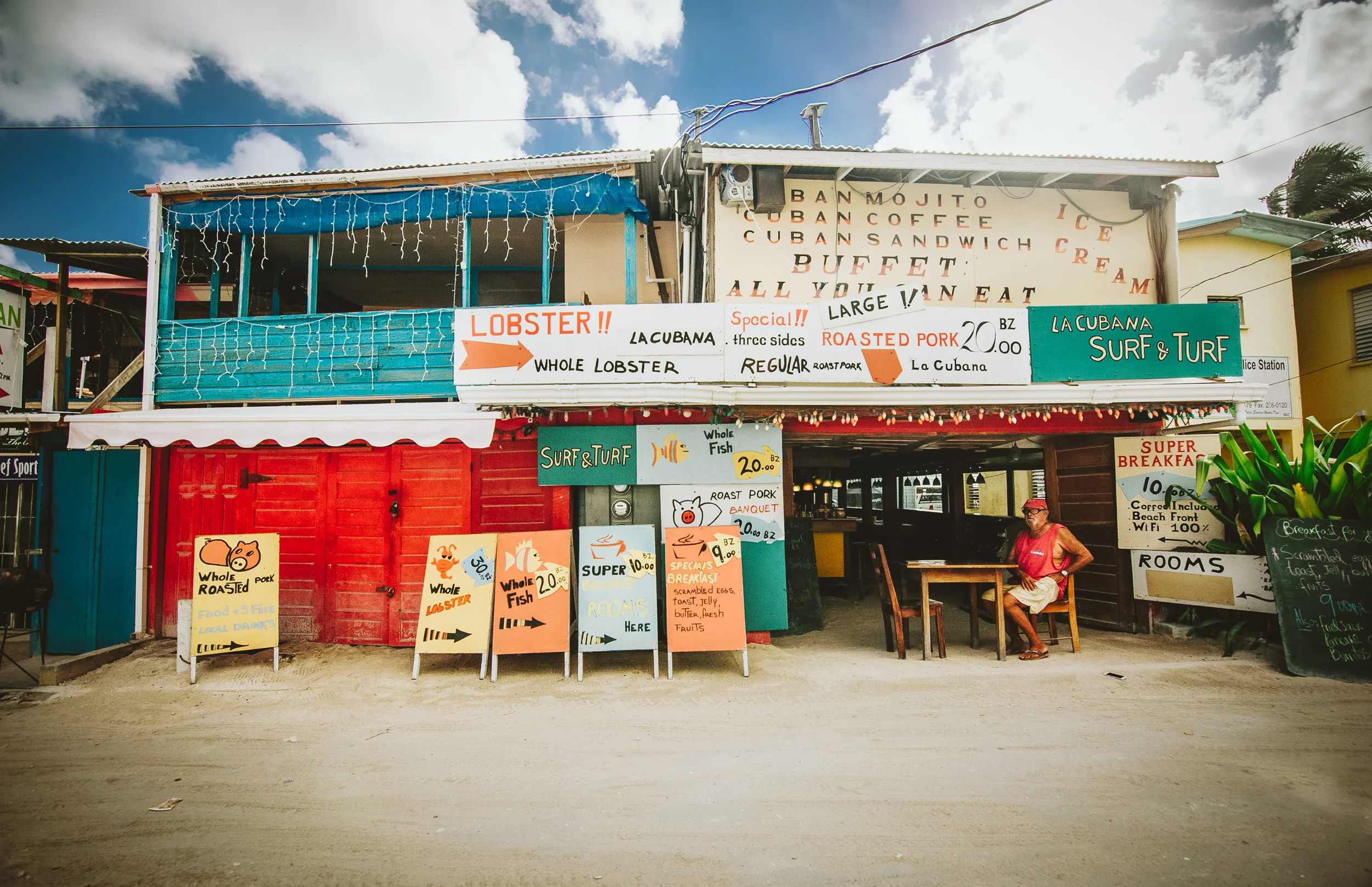 Everywhere you go, you can find pork and lobster! This was the best spot for roast pork.