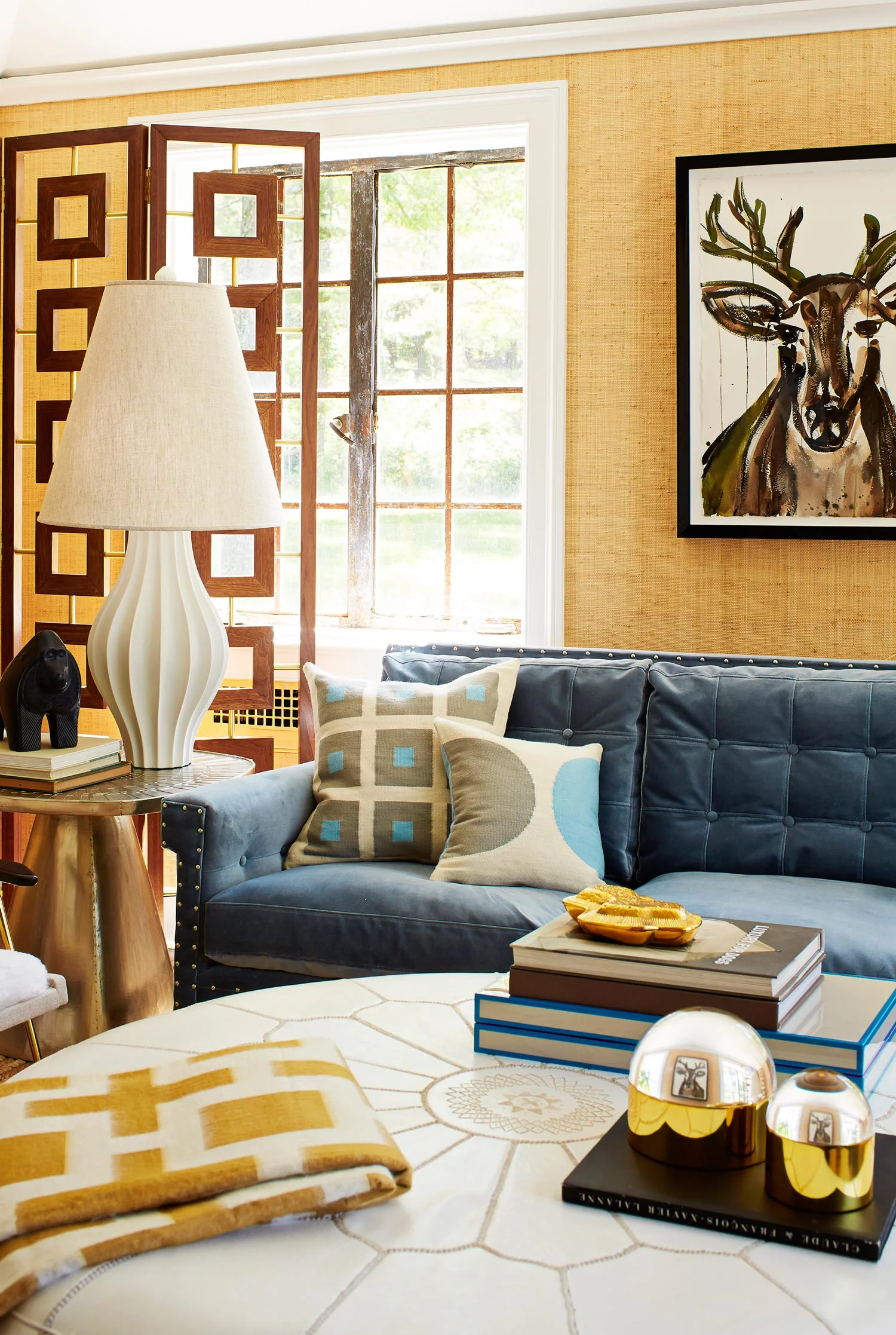 WinthropSofaDetail-01.jpg