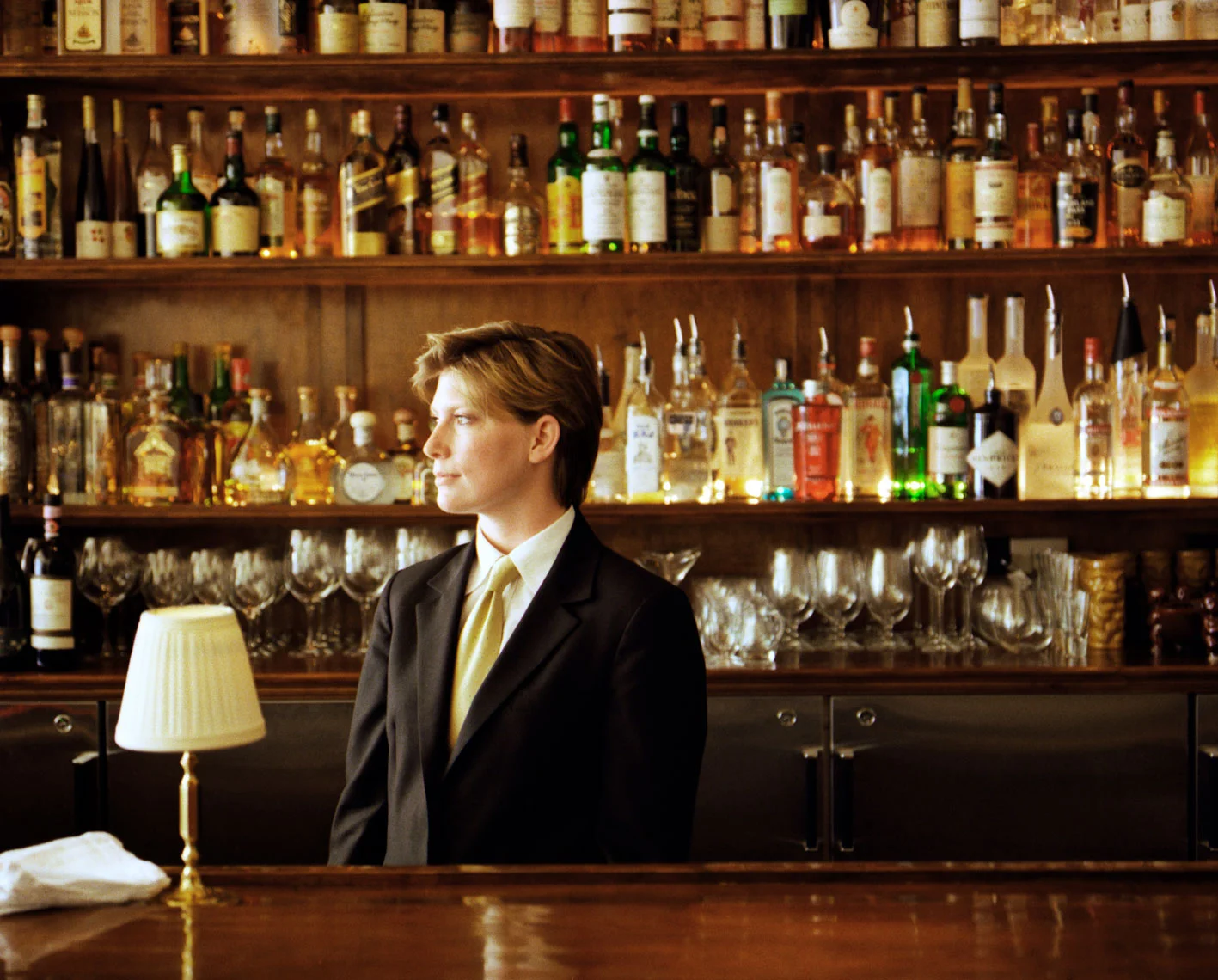 sonoma-woman-bartender.jpg