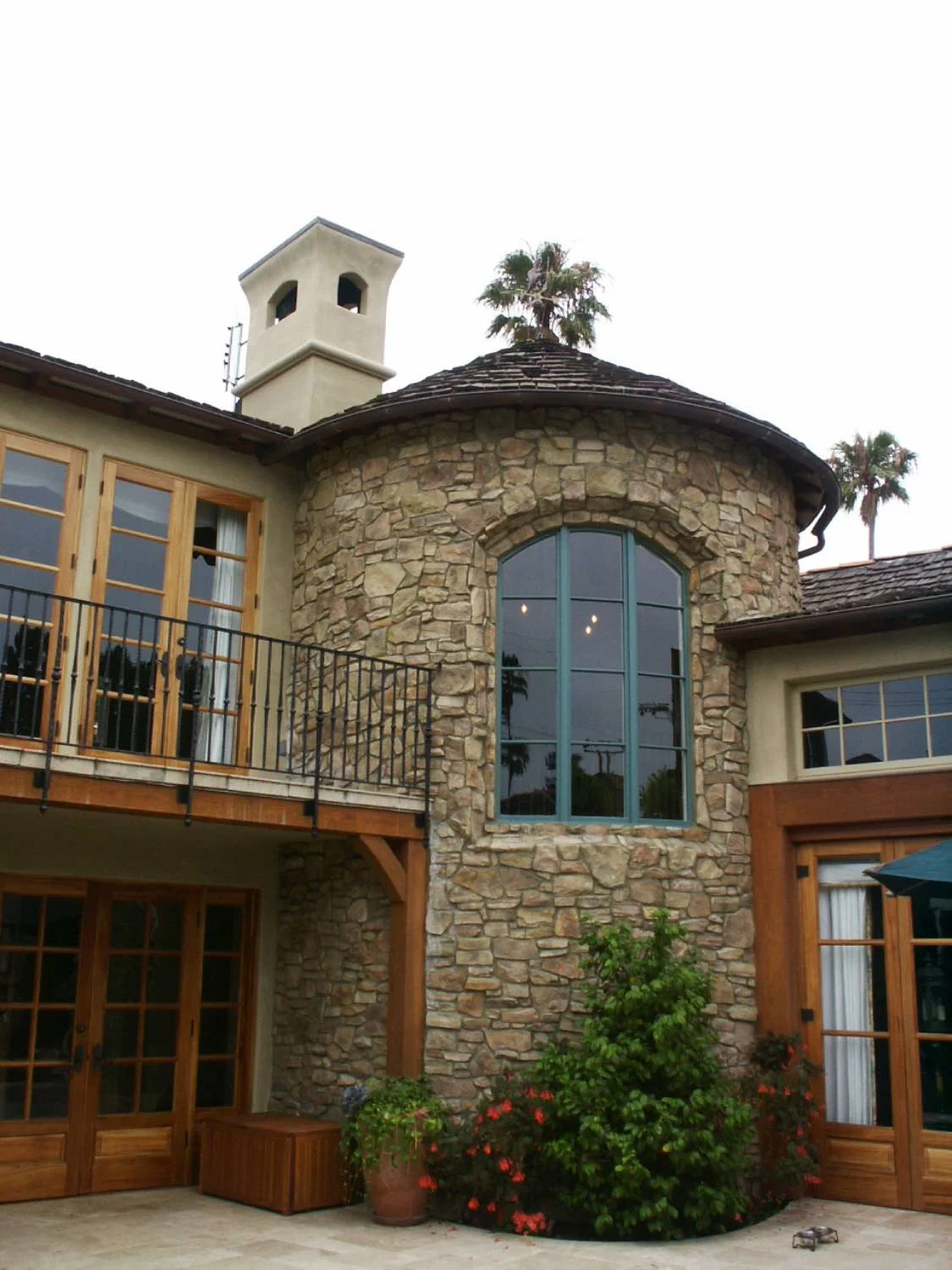  Stone tower 